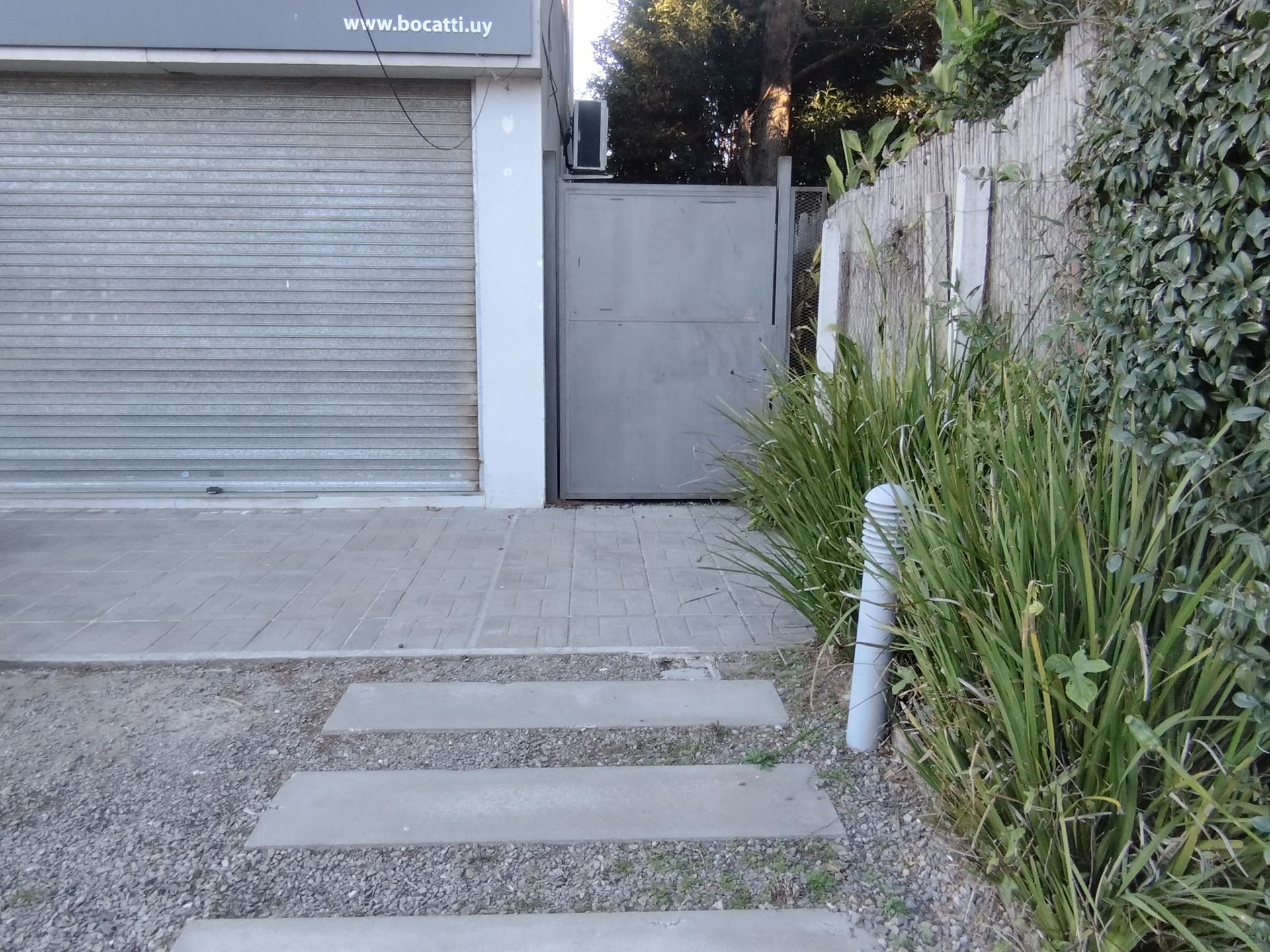 ALQUILER oficina/consultorio galería EL PINAR SUR · Foto 10