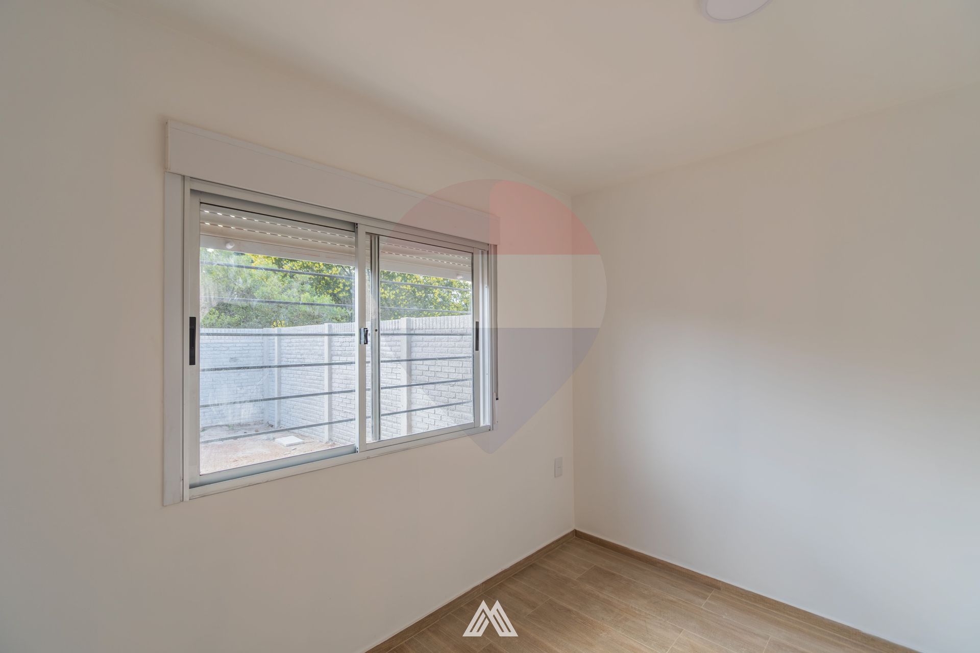 ALQUILER-casa al frente 3 dorm.-LOMAS DE SOLYMAR · Foto 10