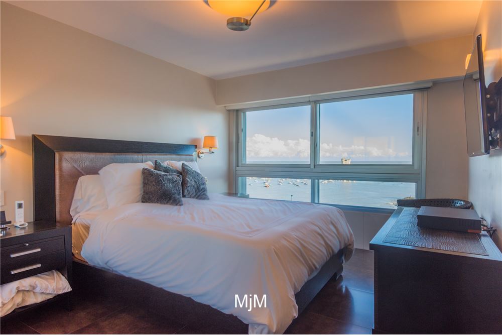 ALQUILER APARTAMENTO POCITOS 4 DORMITORIOS · Foto 8
