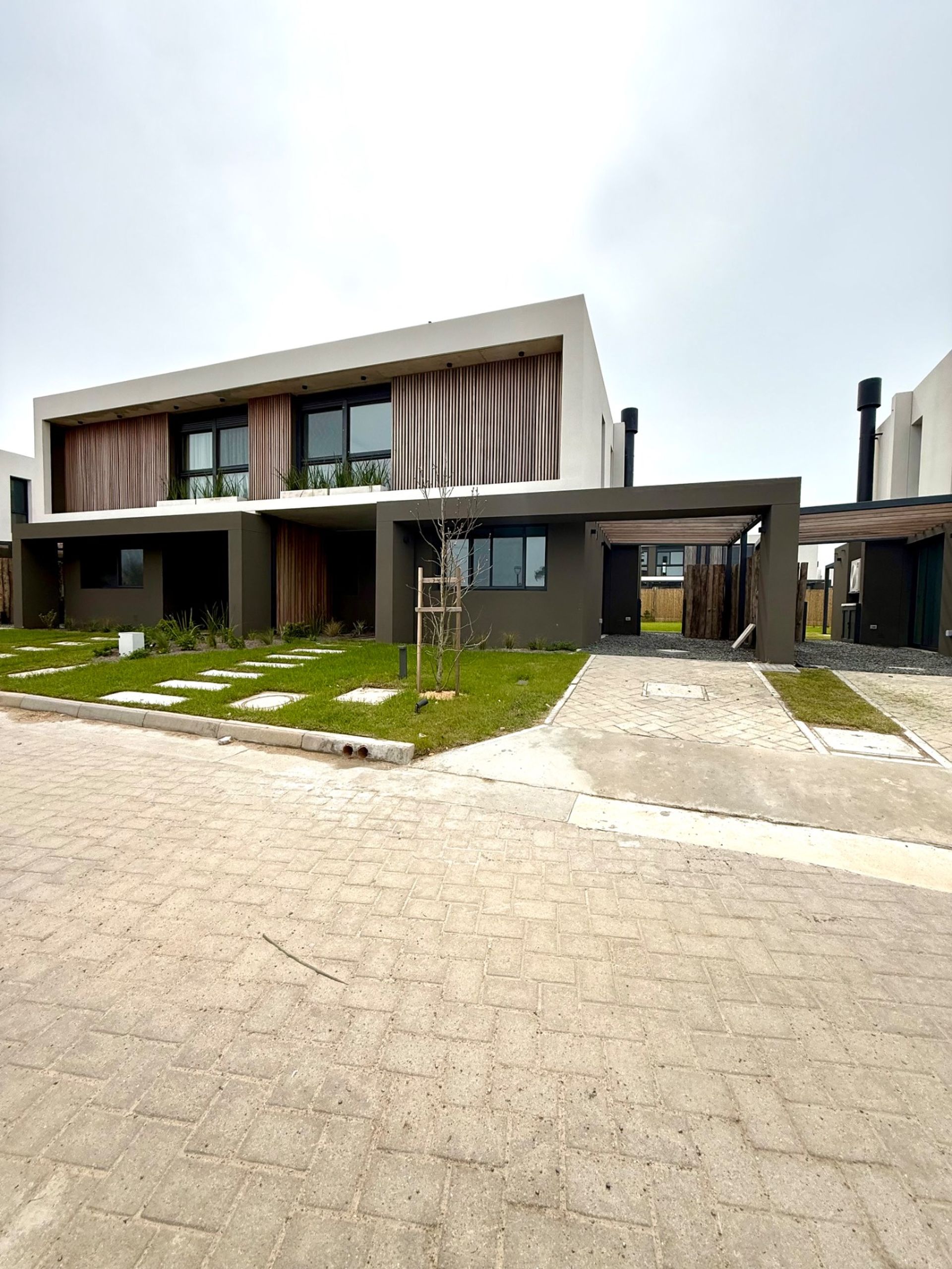 Alquila casa Marinas Carrasco Parque Miramar 3 dor