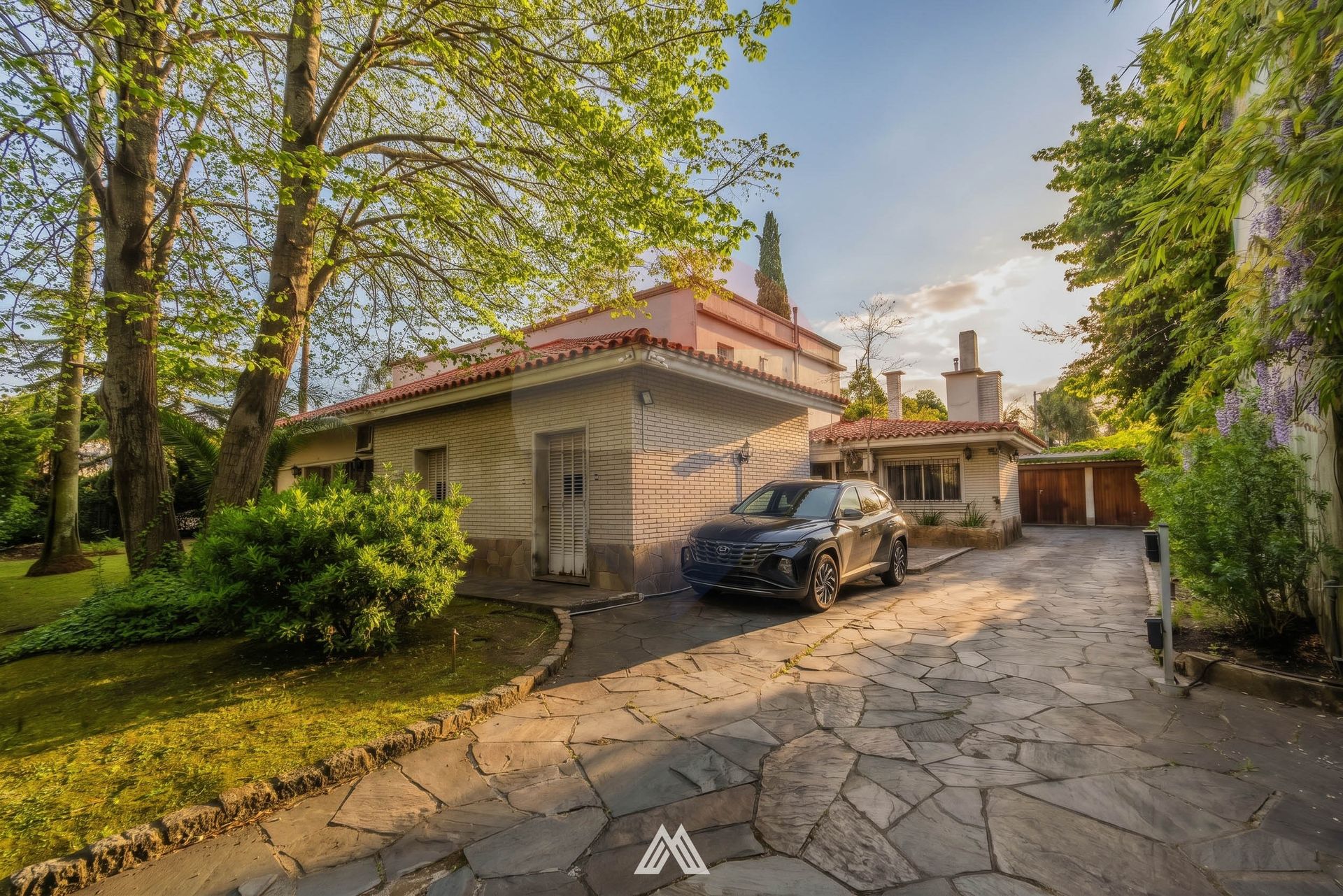 Alquiler casa Carrasco Sur 6 dormitorios piscina · Foto 1