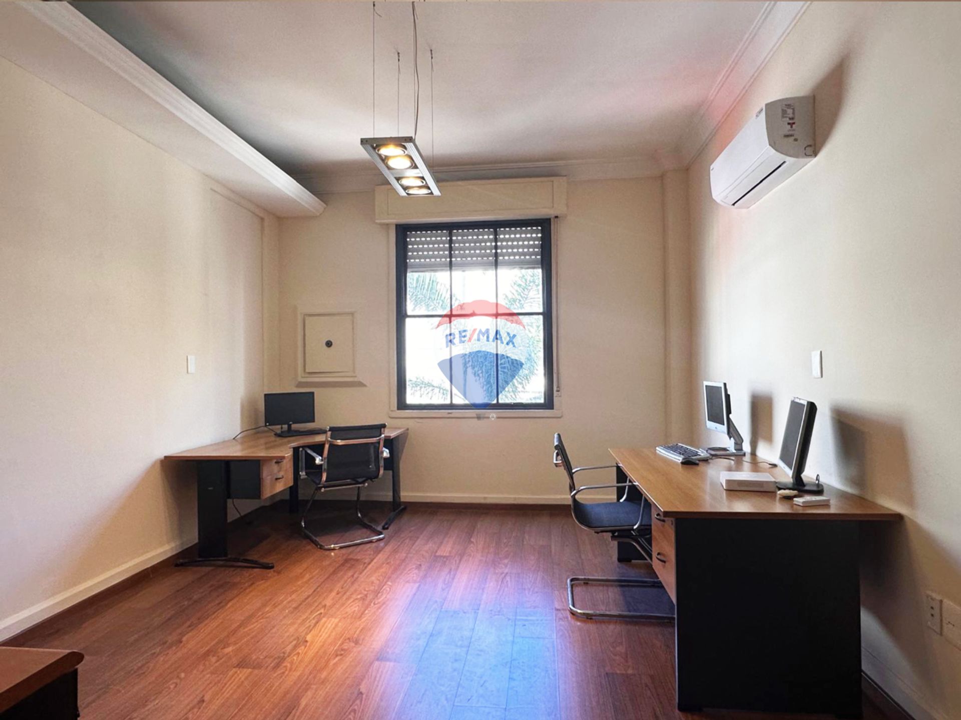 ALQUILER OFICINAS INDIVIDUALES CIUDAD VIEJA · Foto 9