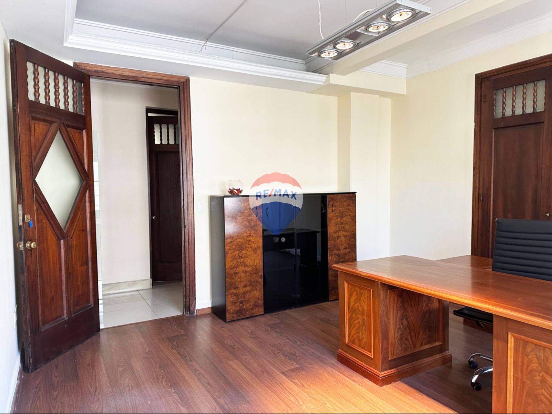 ALQUILER OFICINAS INDIVIDUALES CIUDAD VIEJA · Foto 6