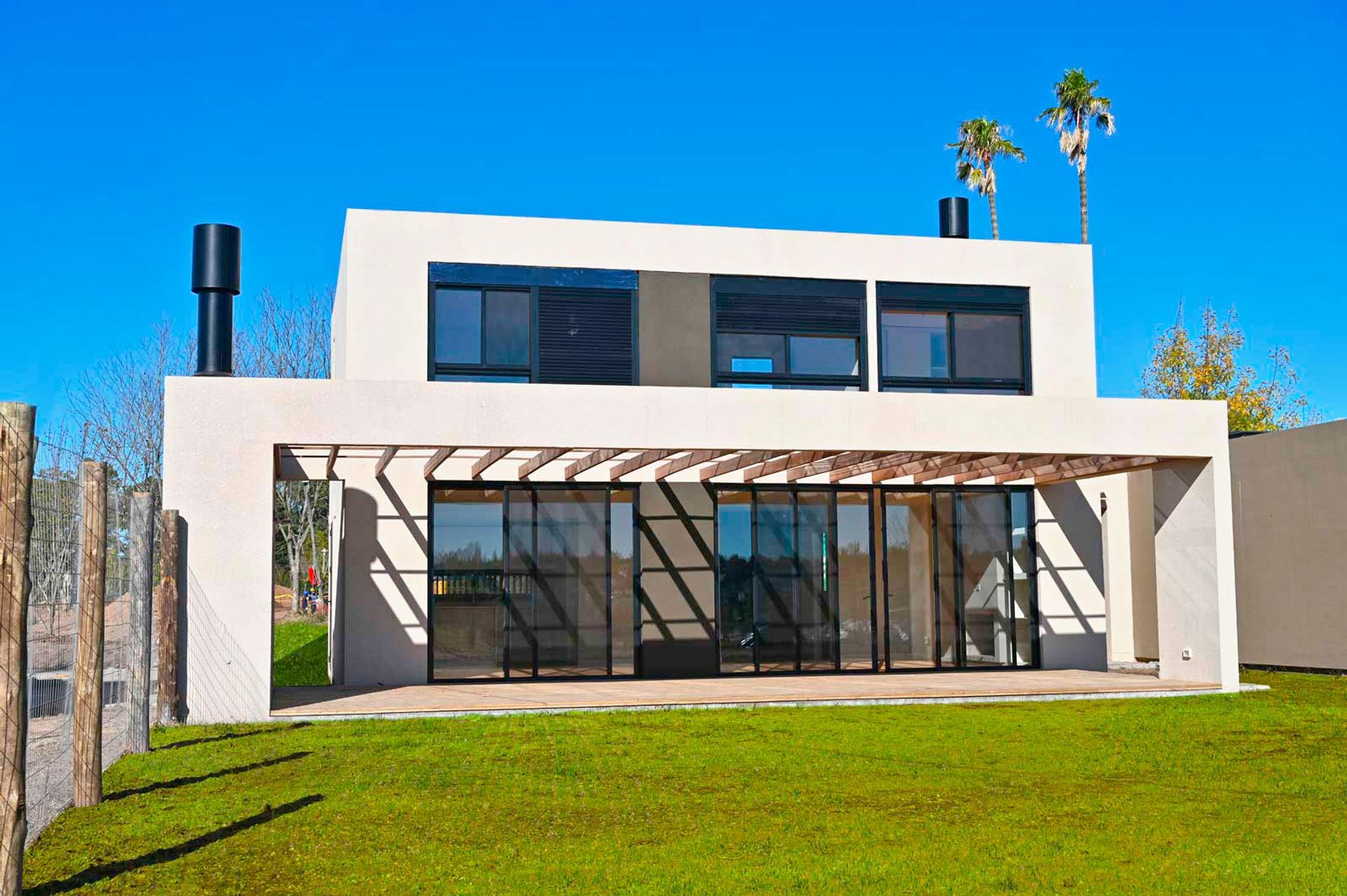 ALQUILER CASA 3 DORMITORIOS BARRIO HUERTAS · Foto 1