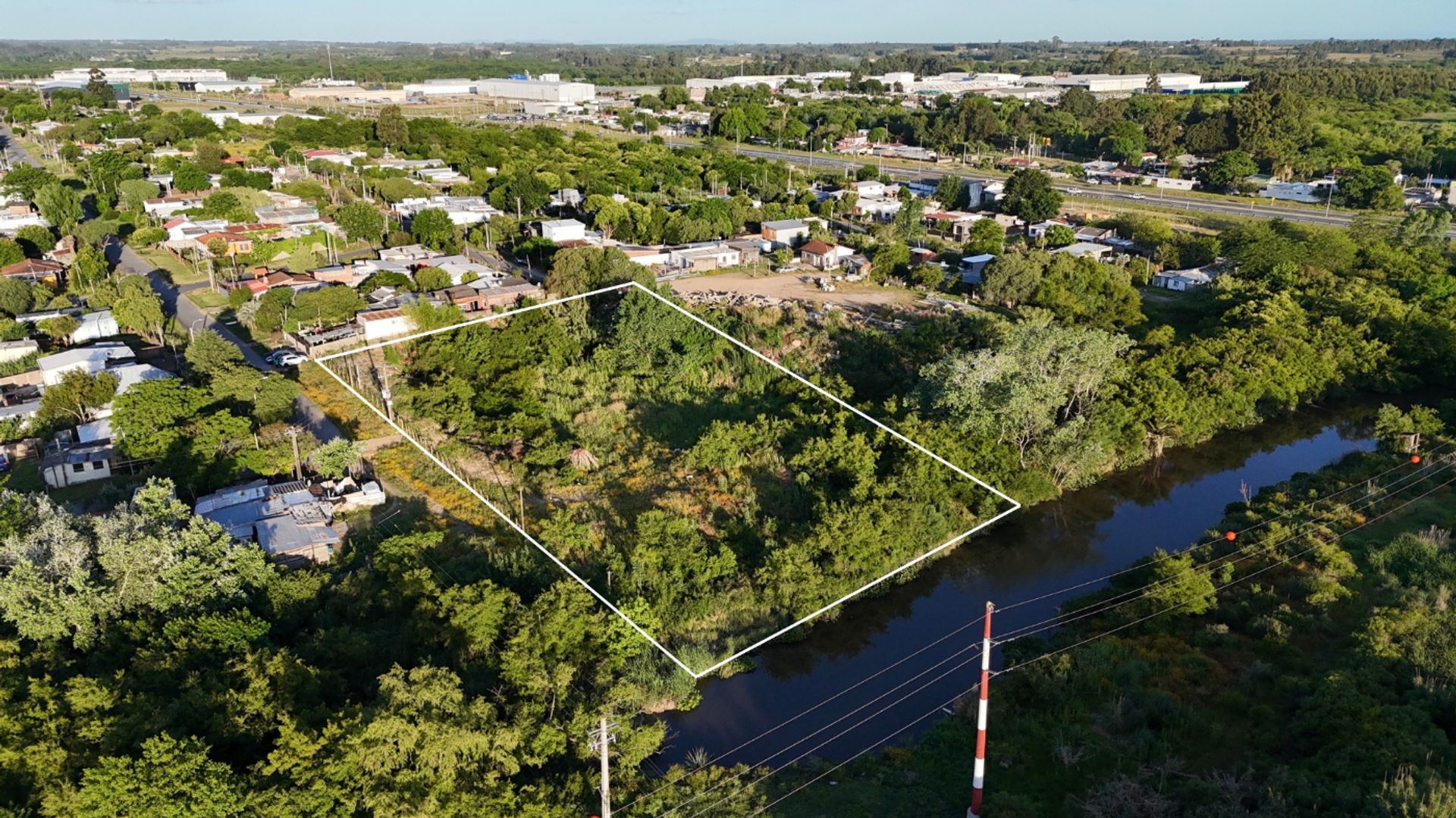 Alquiler Venta terreno ideal Galpon Proyecto Pando · Foto 4