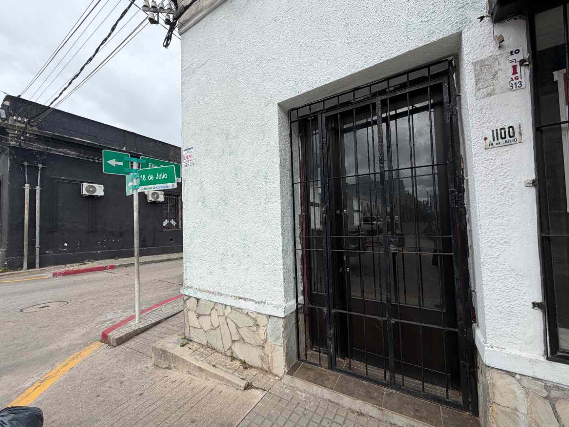 Alquilo local comercial Pando Centro · Foto 9