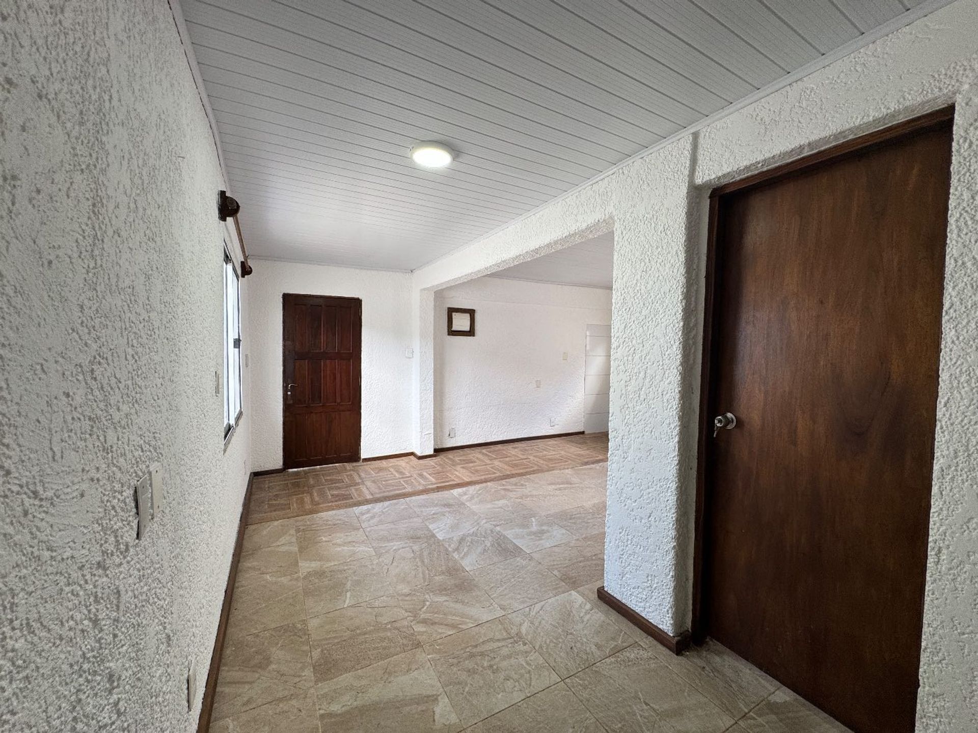 Alquilo casa 1 dormitorio con garaje Est Atlantida · Foto 2