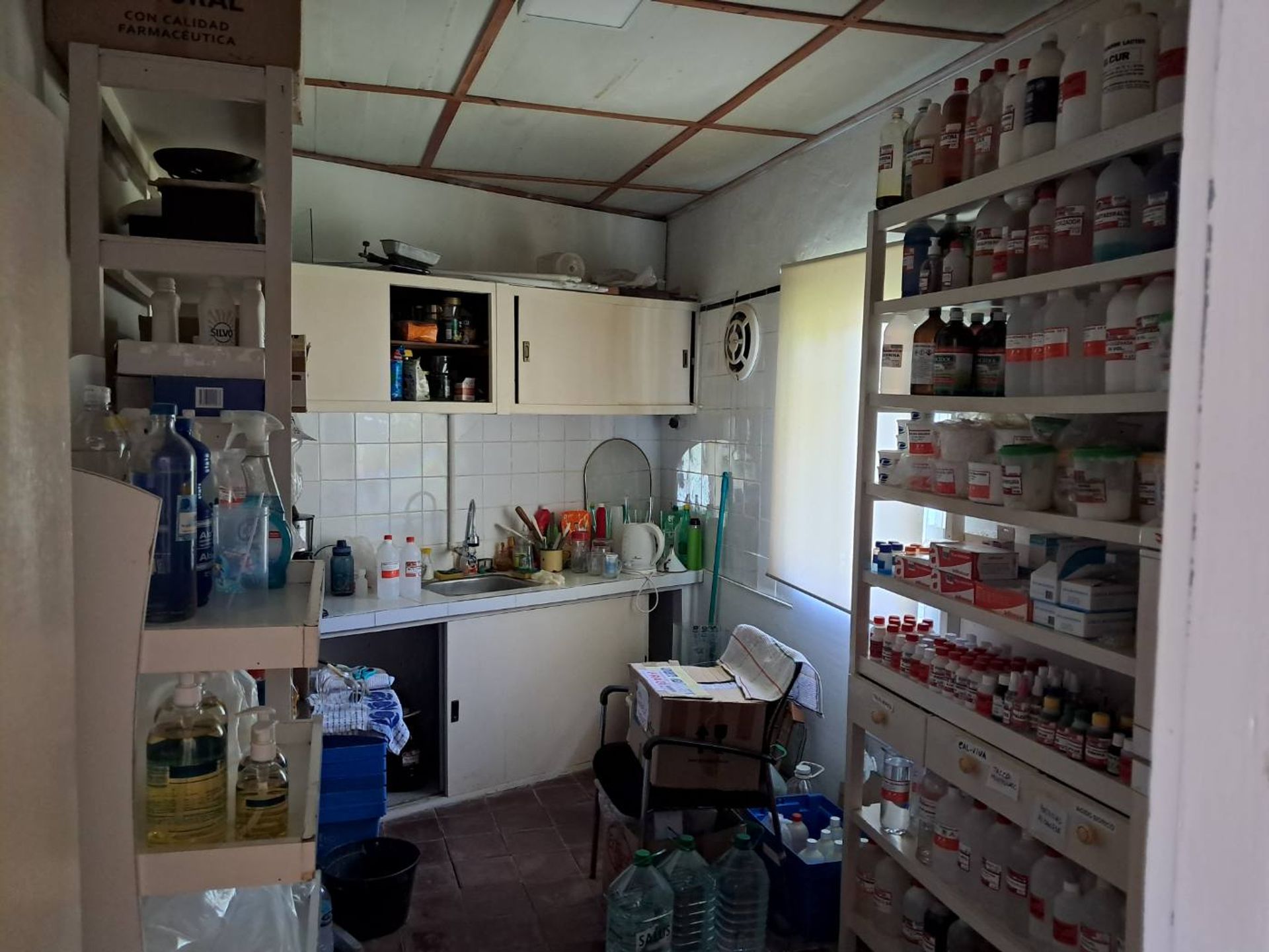 VENTA CASA CON FARMACIA FUNCIONANDO FLORIDA CARDAL - foto 5
