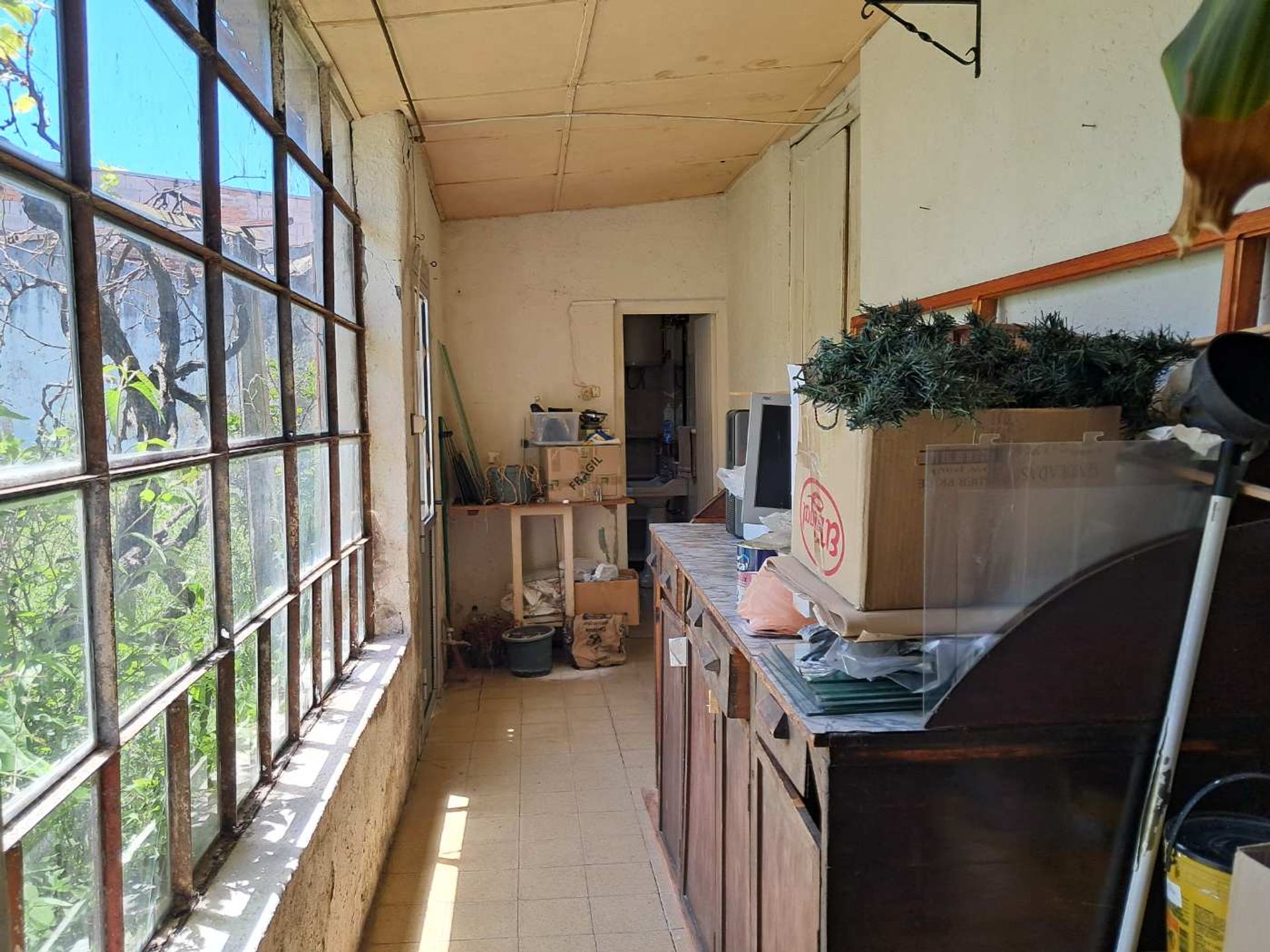 VENTA CASA CON FARMACIA FUNCIONANDO FLORIDA CARDAL - foto 4