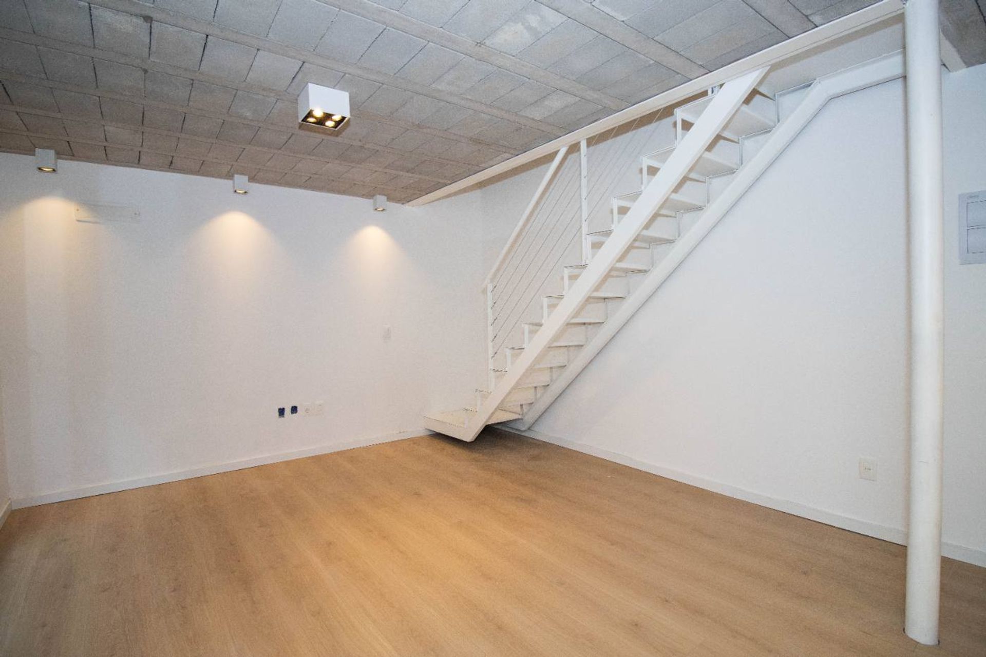 Alquiler apartamento duplex reciclado Barrio Sur · Foto 3