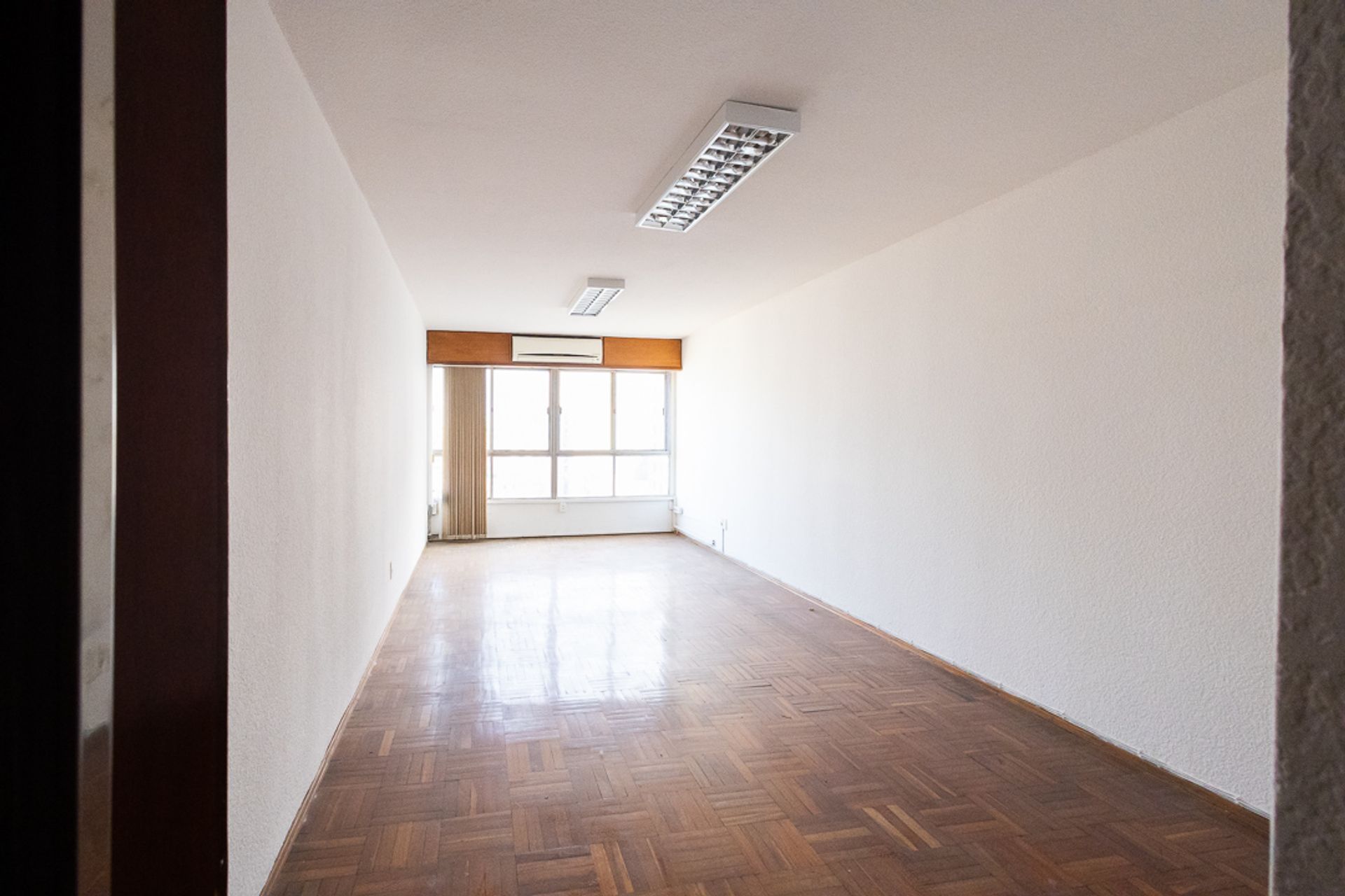 Alquiler de oficinas en ciudad vieja · Foto 12