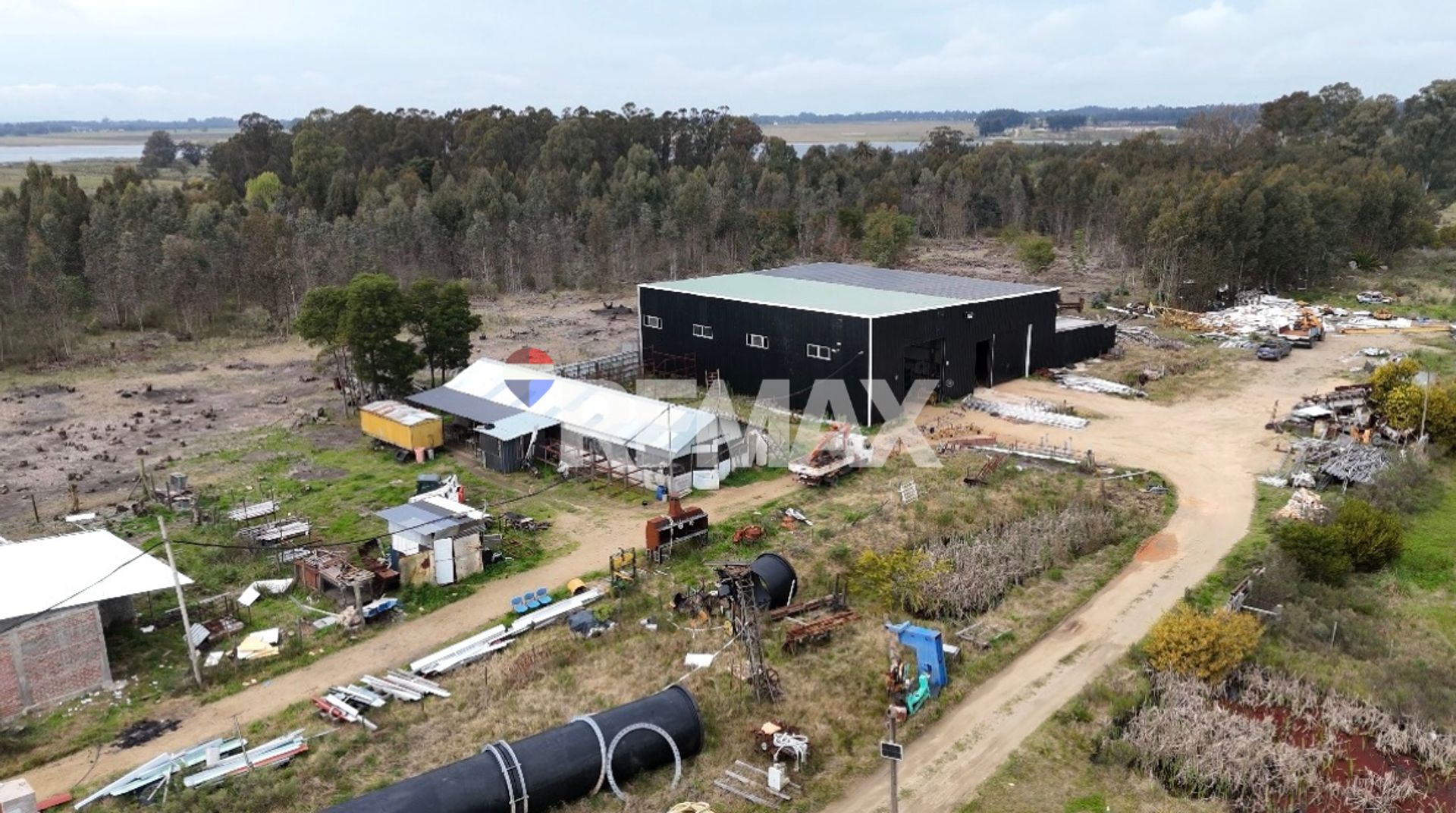 ALQUILER GALPONES SALINAS TOTAL 925 METROS · Foto 8