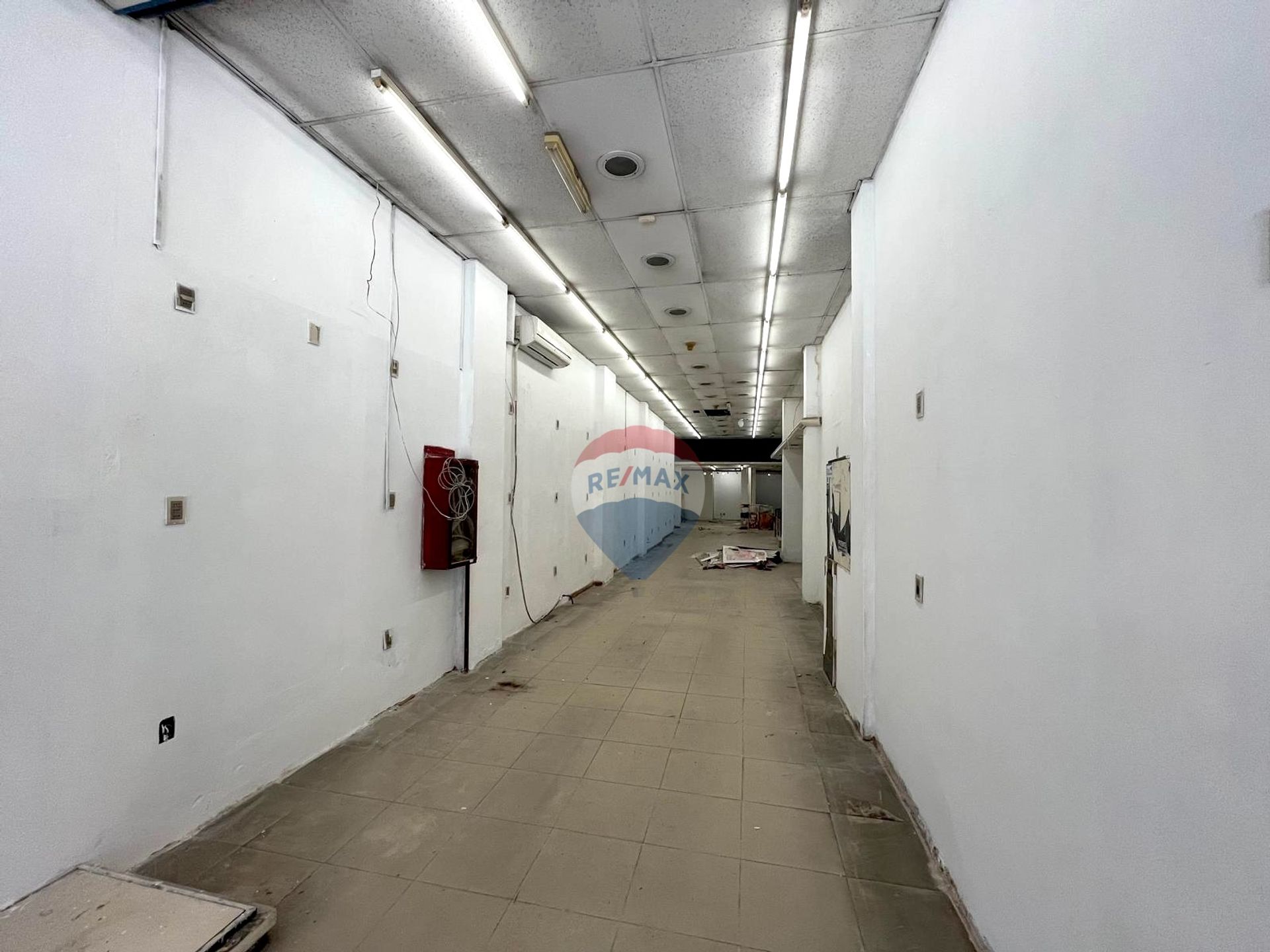 Alquiler local comercial Cordón · Foto 2