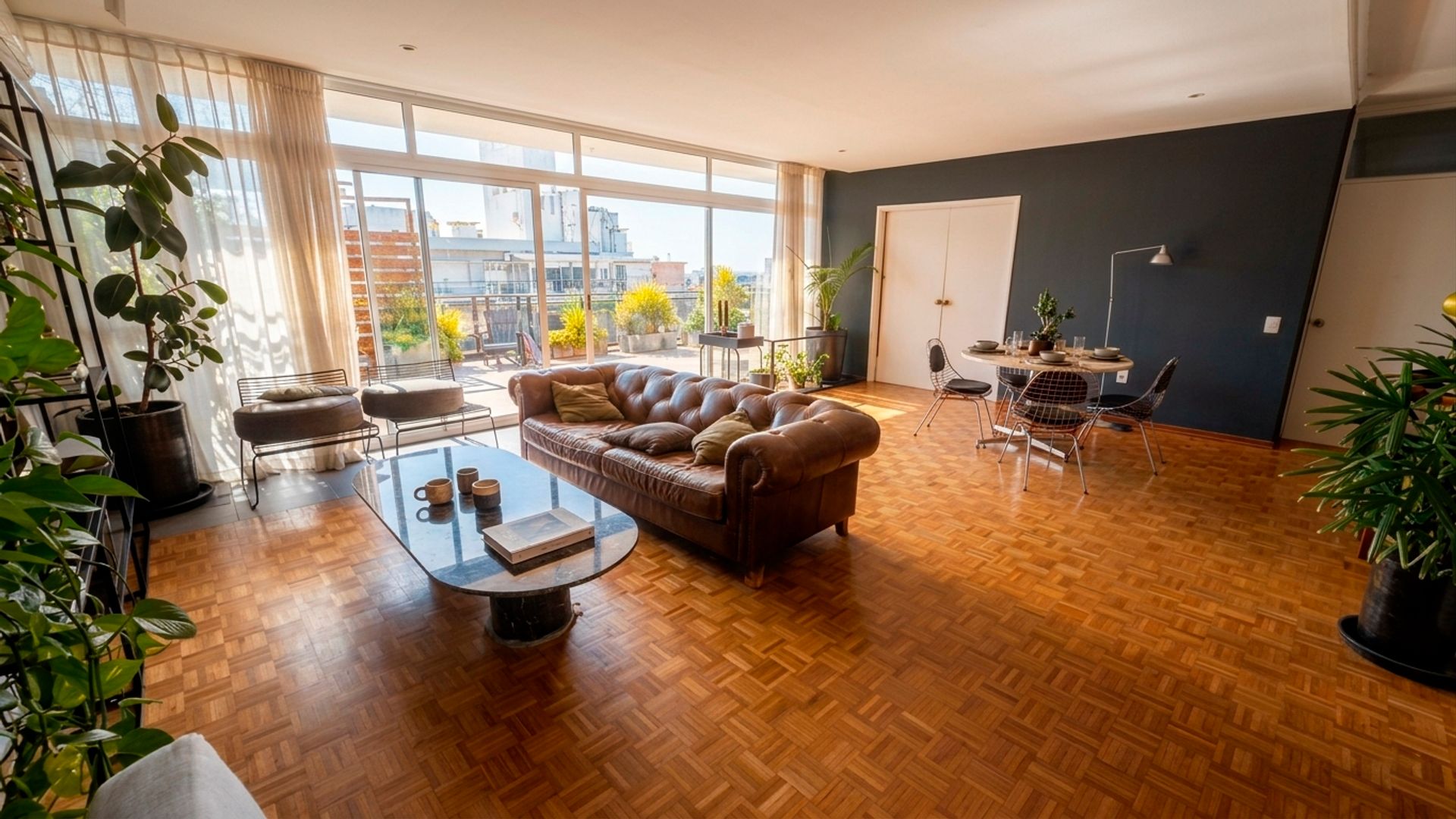 Alquiler apartamento Penthouse 4 dorm gge pocitos