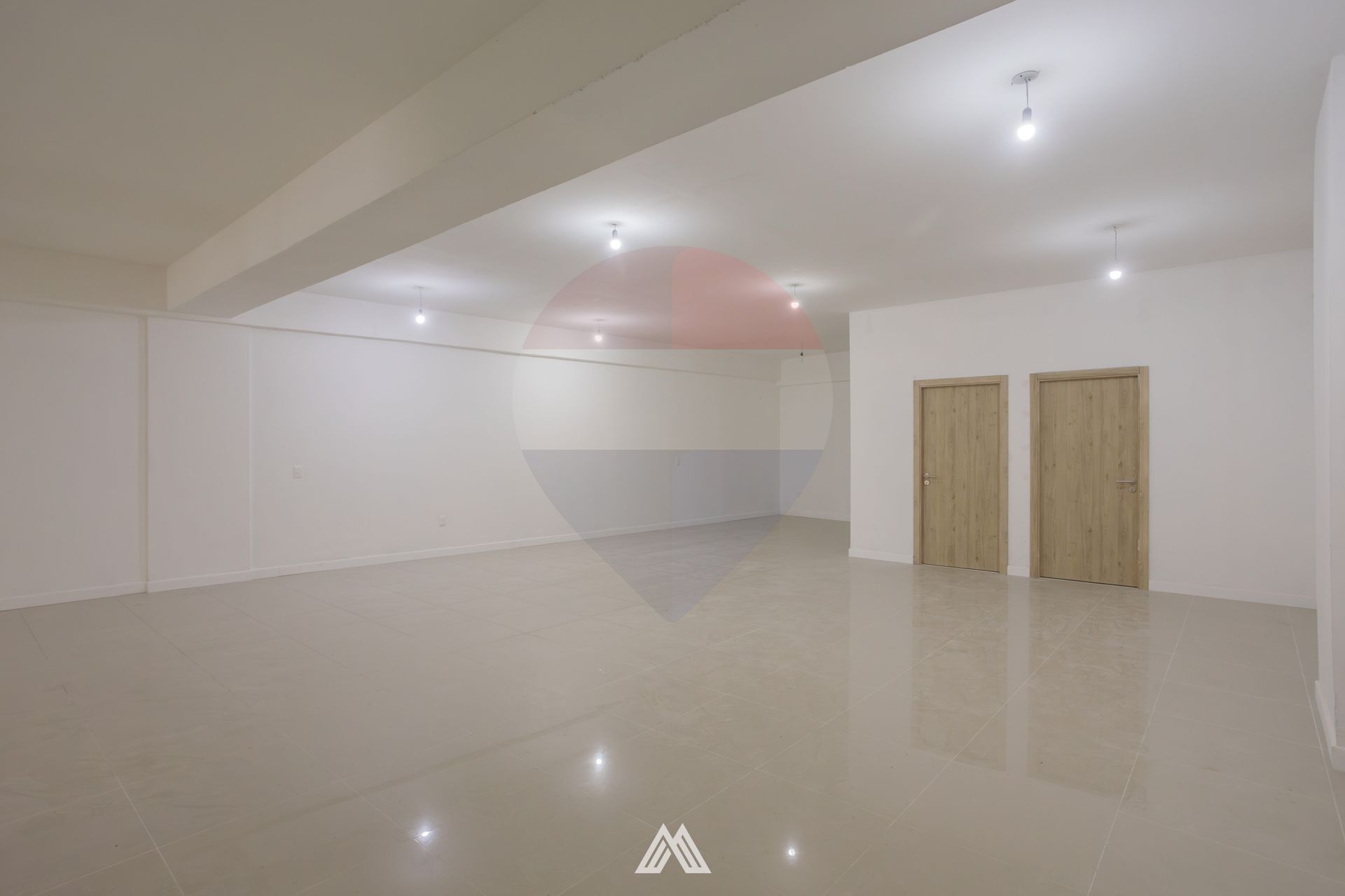 ALQUILER LOCAL COMERCIAL SOBRE 18 DE JULIO, CORDÓN · Foto 7