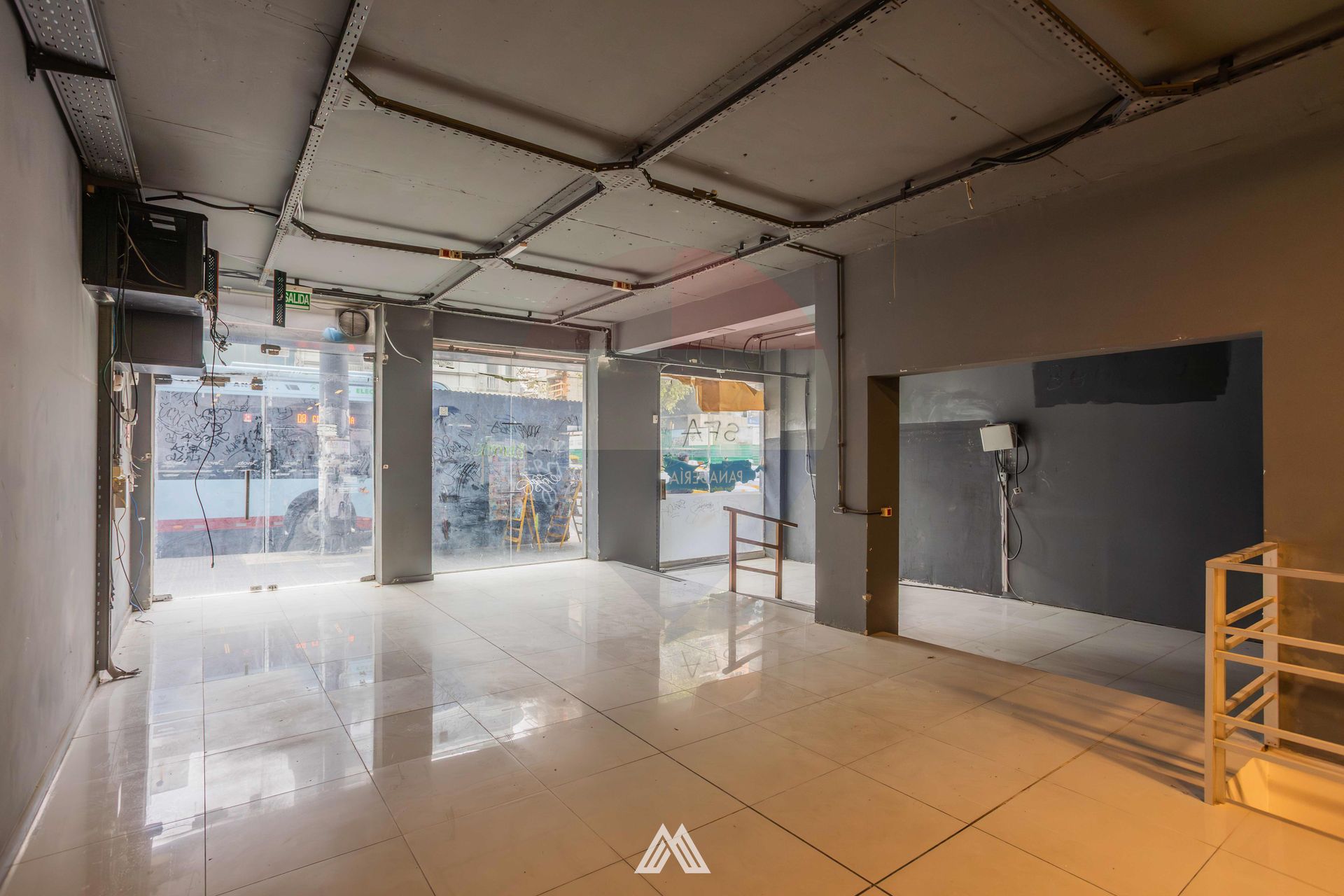 ALQUILER LOCAL COMERCIAL DOBLE ACCESO CORDON
