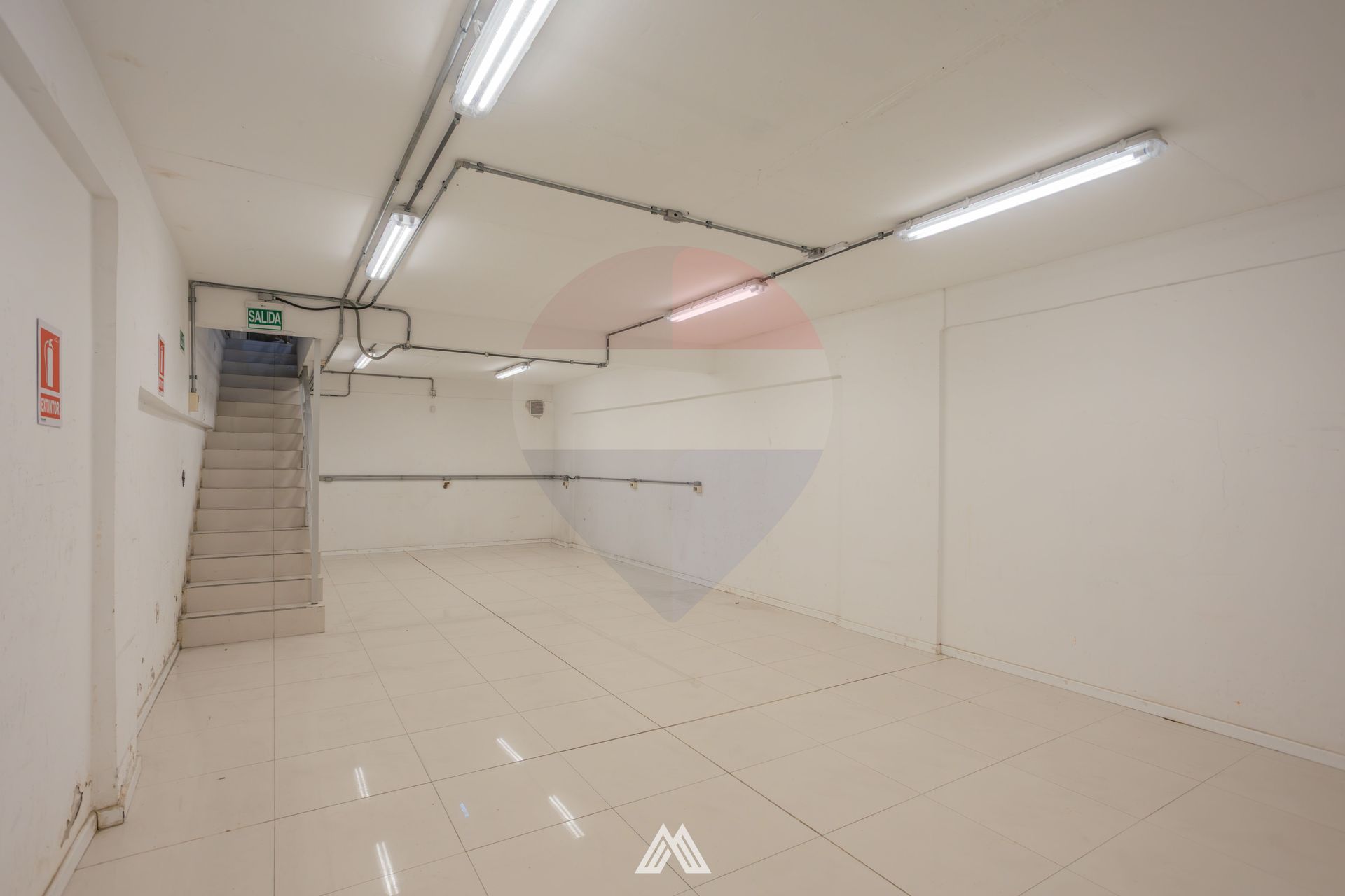 ALQUILER LOCAL COMERCIAL DOBLE ACCESO CORDON · Foto 11