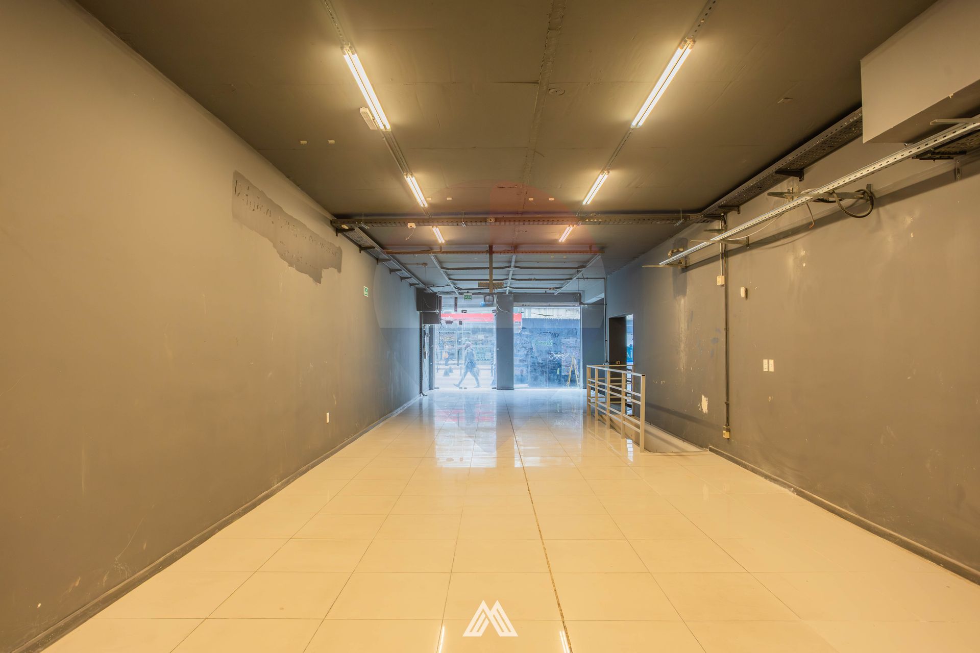 ALQUILER LOCAL COMERCIAL DOBLE ACCESO CORDON · Photo 6