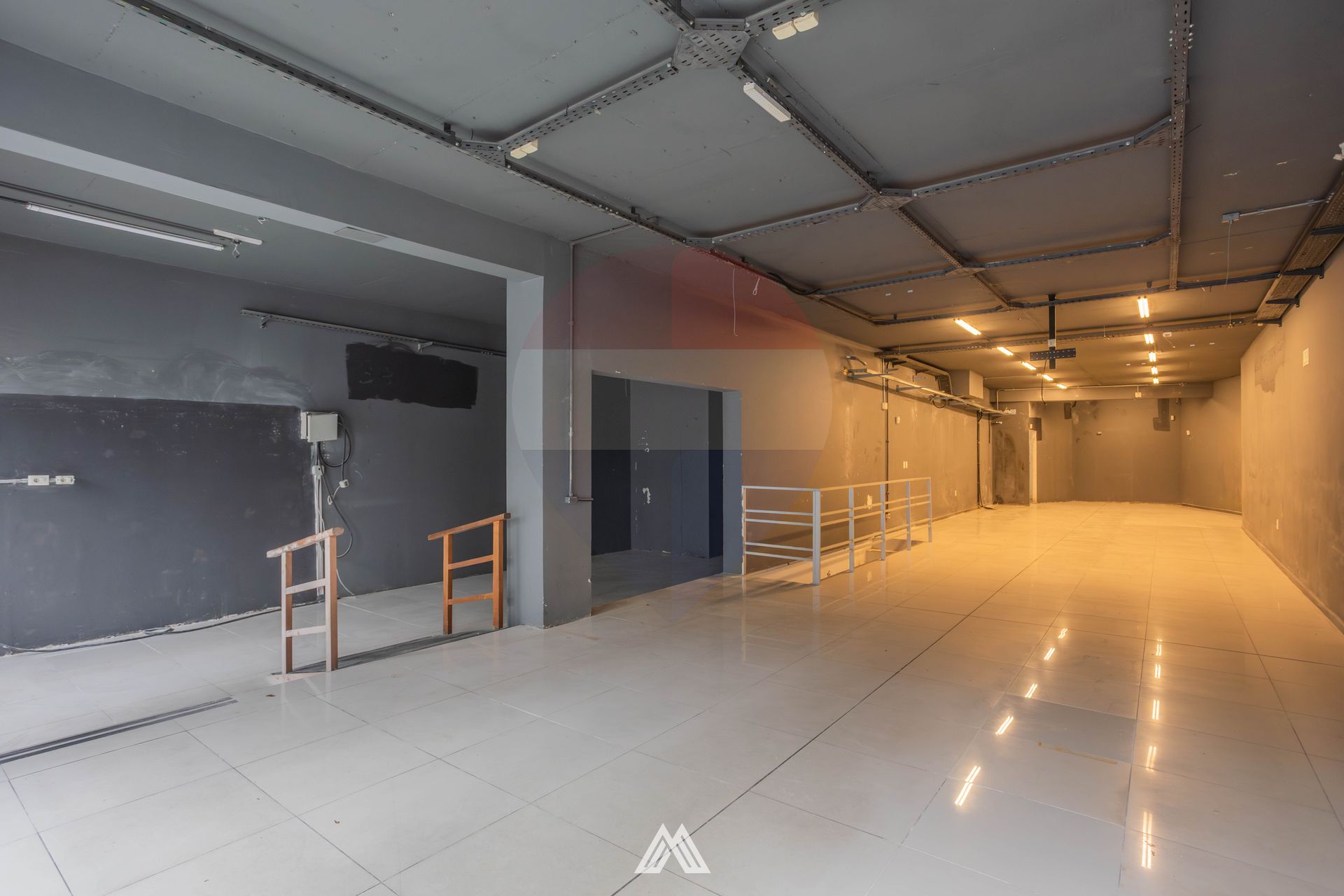 ALQUILER LOCAL COMERCIAL DOBLE ACCESO CORDON · Foto 2