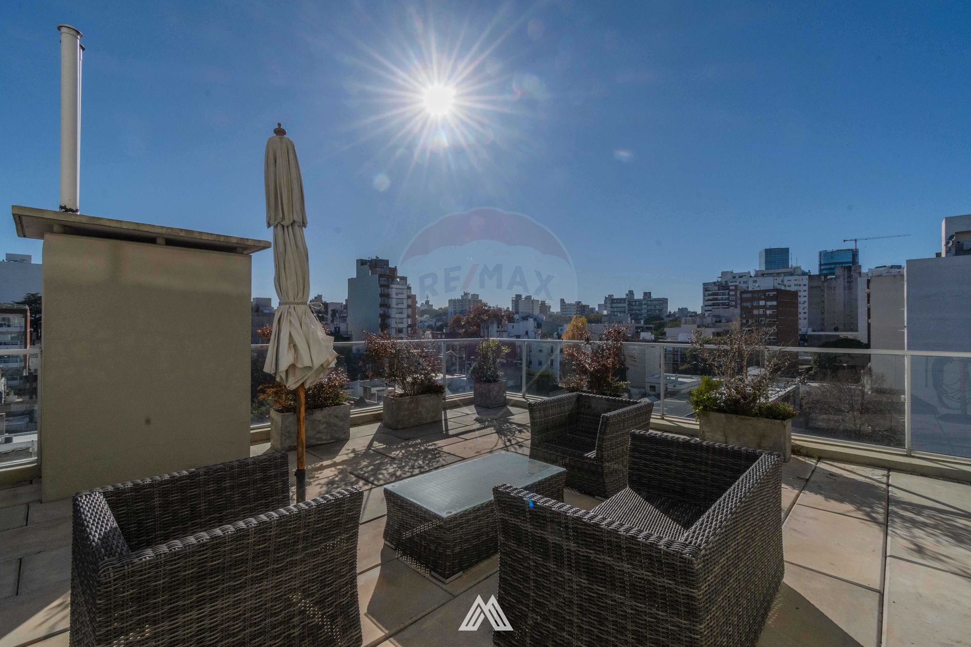 ALQUILER APTO C/MUEBLES GRAN TERRAZA GJE POCITOS · Foto 11