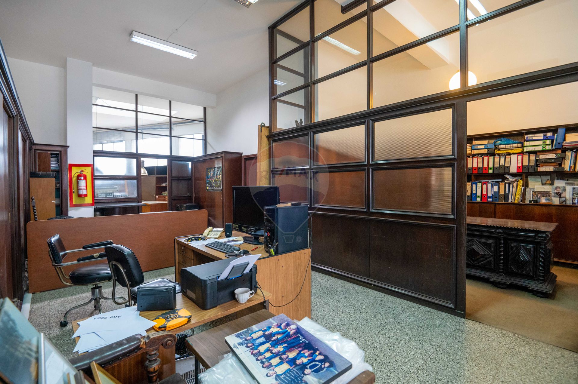 ALQUILER LOCAL COMERCIAL AVENIDA LIBERTADOR CENTRO · Foto 11