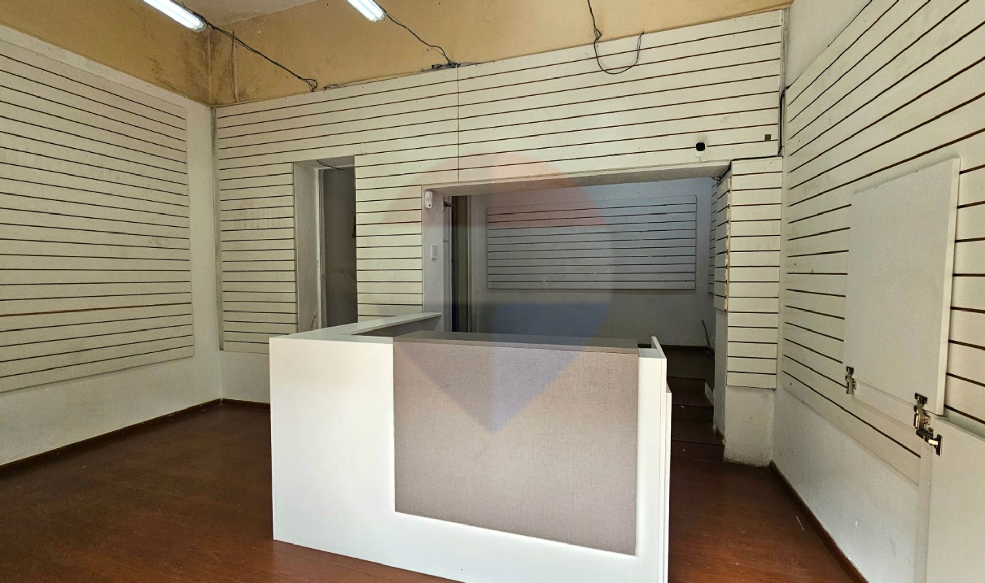 ALQUILER LOCAL EN LA COMERCIAL · Foto 3