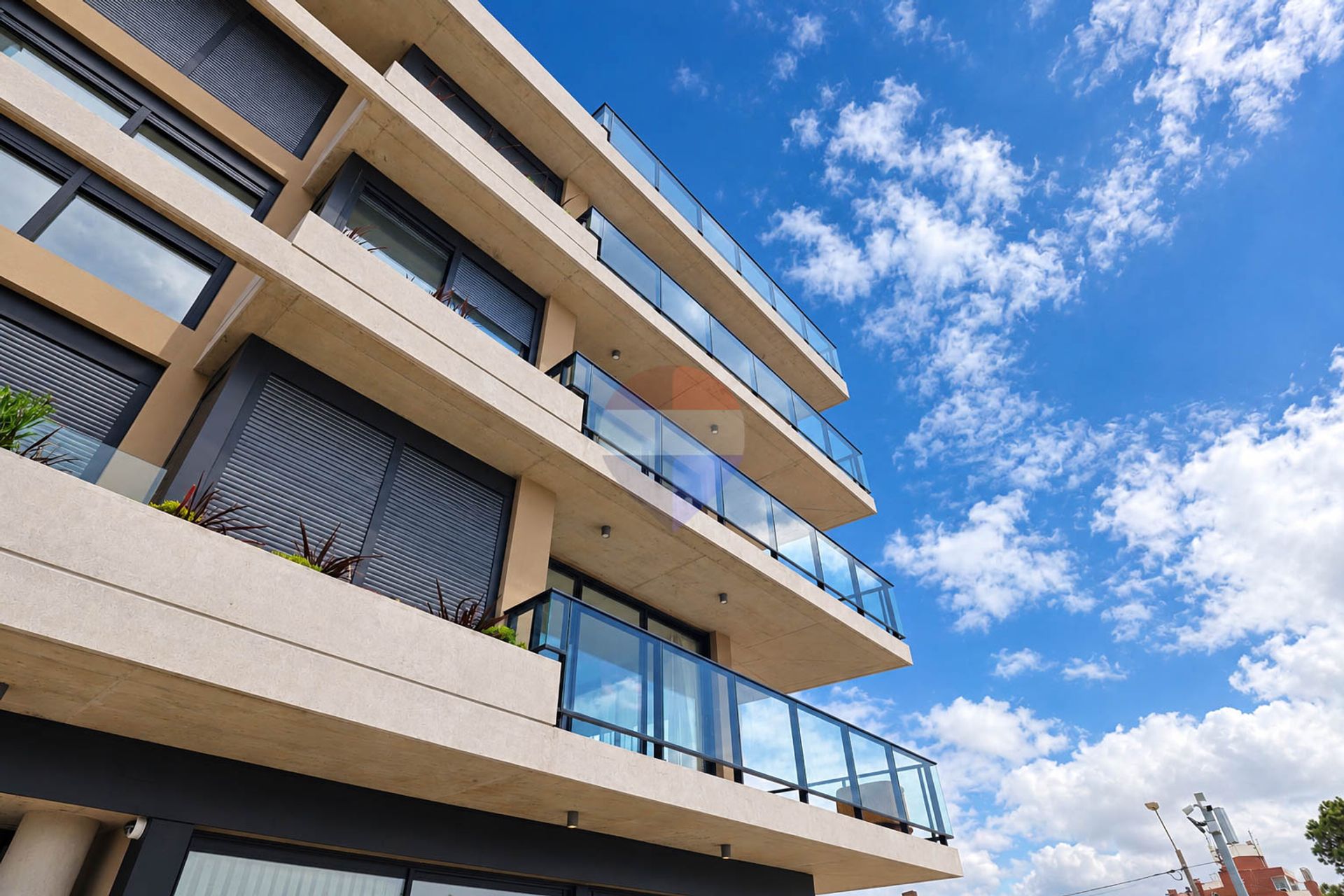 ALQUILER APARTAMENTO SOBRE RAMBLA COSTANERA 3D 2B · Foto 4