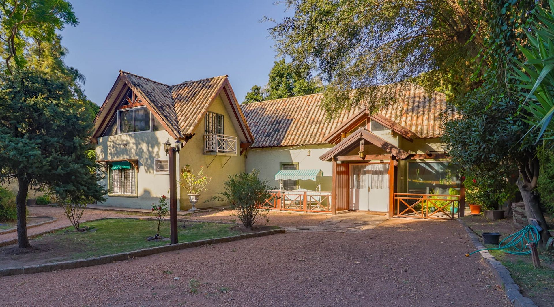 VENTA CASA PRADO 4 DORMITORIOS GARAJE BARBACOA