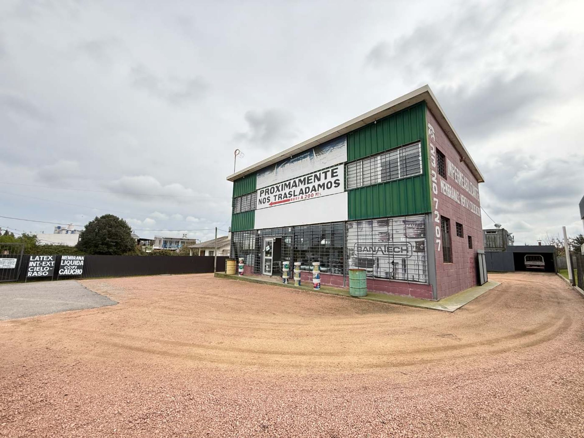 ALQUILER Local comercial, depósito - galpón. Colón · Foto 1