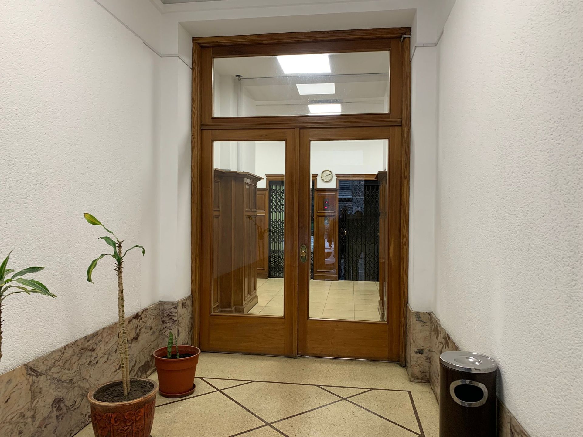 Alquiler Oficina en Ciudad Vieja · Foto 4