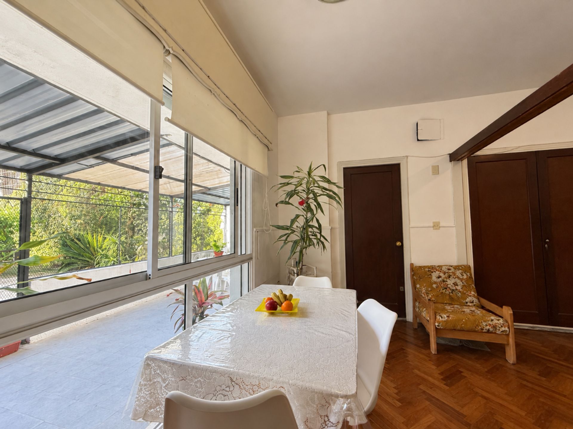 ALQUILER MONOAMBIENTE EN POCITOS PATIO EXCLUSIVO · Foto 6