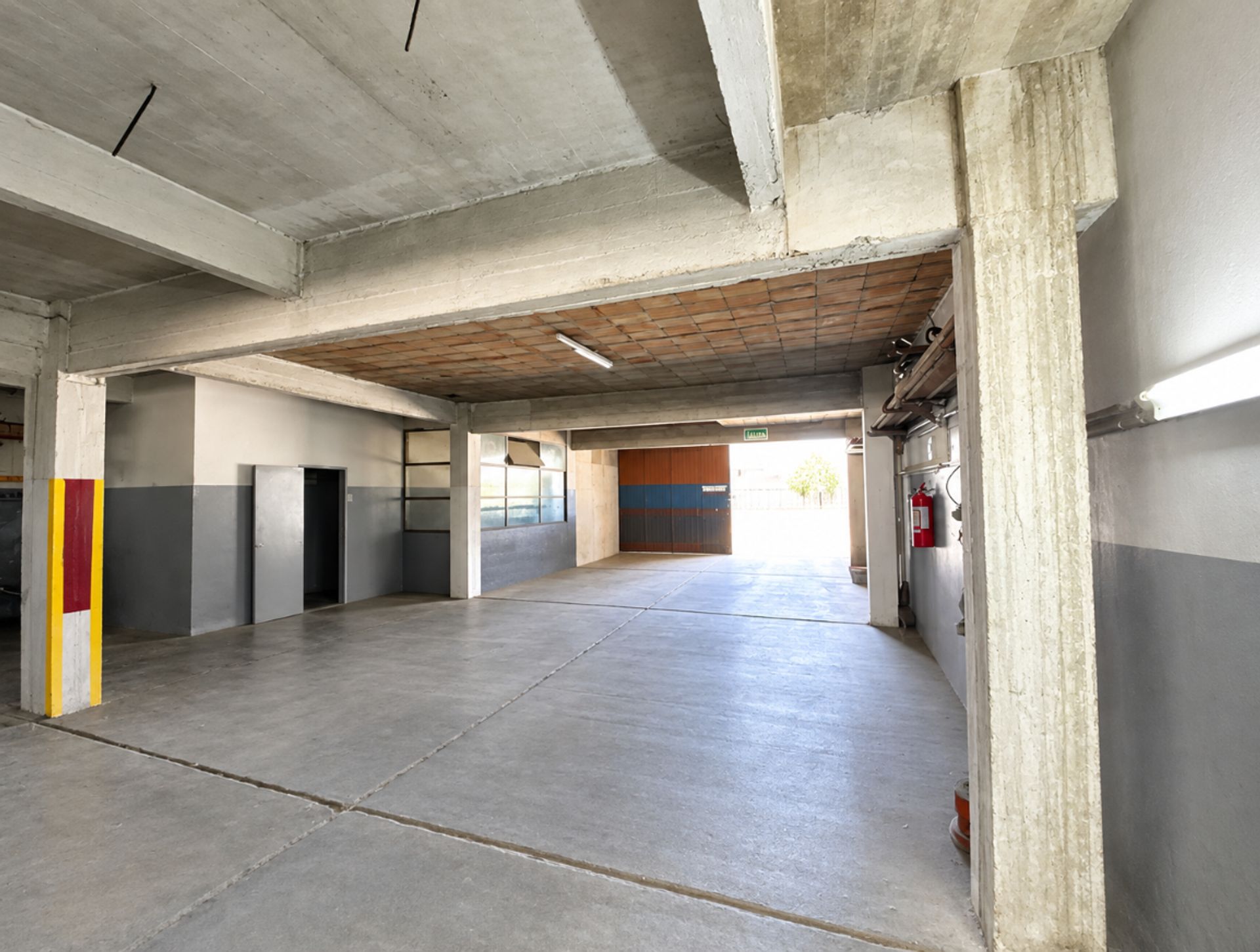 ALQUILER LOCAL COMERCIAL O DEPÓSITO EN SAYAGO · Foto 4