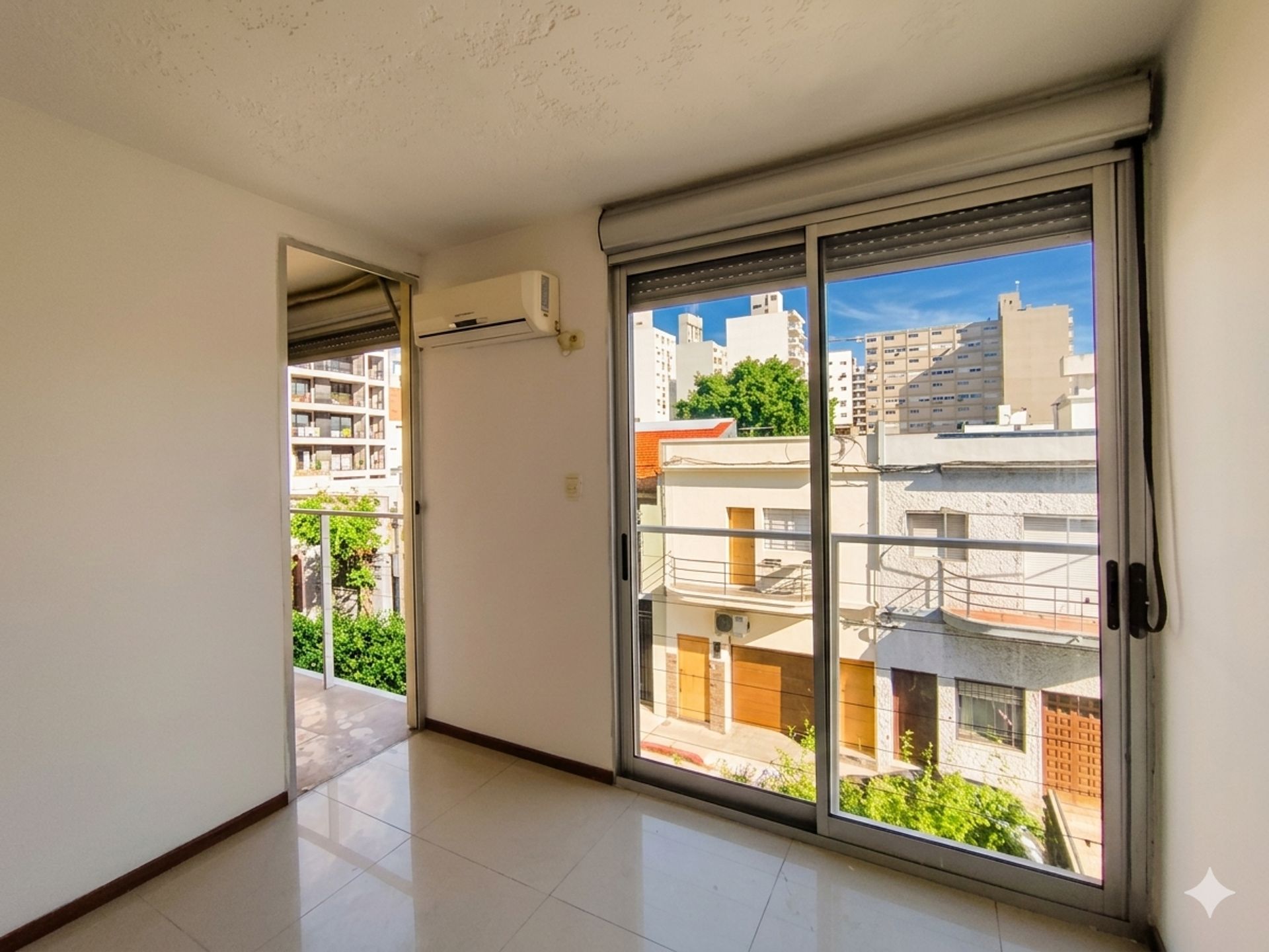 VENTA APTAMENTO DE 1 DORM. GGE EN PARQUE BATLLE