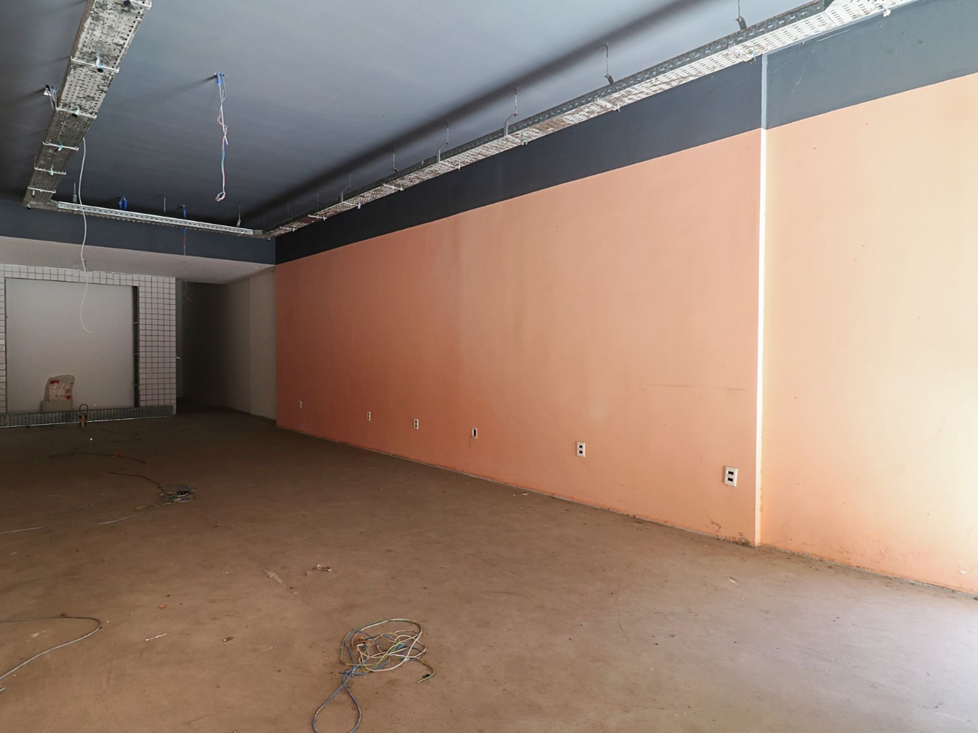 Alquiler Local Comercial - Ciudad Vieja · Foto 5