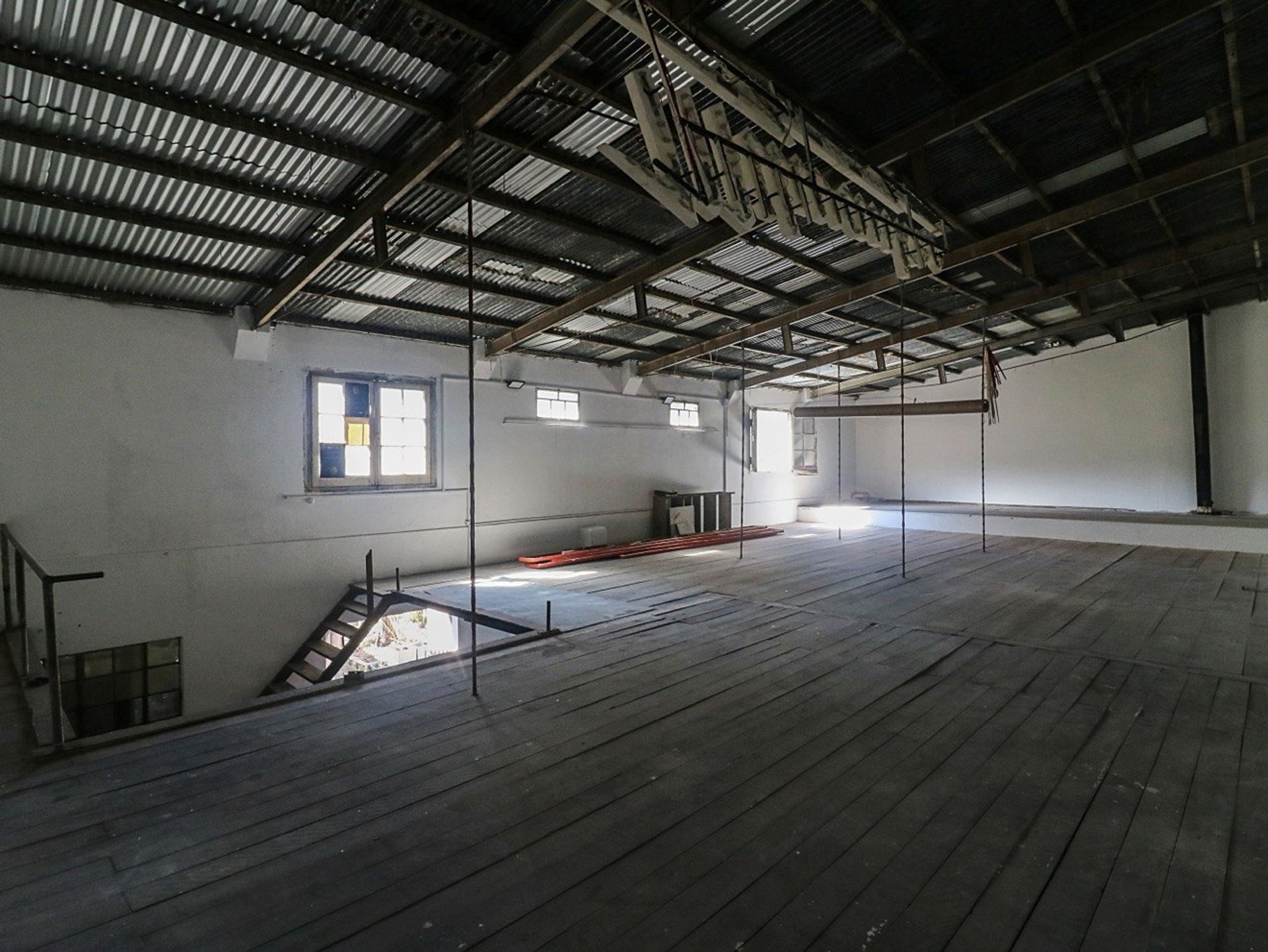 SE ALQUILA LOCAL INDUSTRIAL-DEPÓSITO, CORDÓN · Foto 10