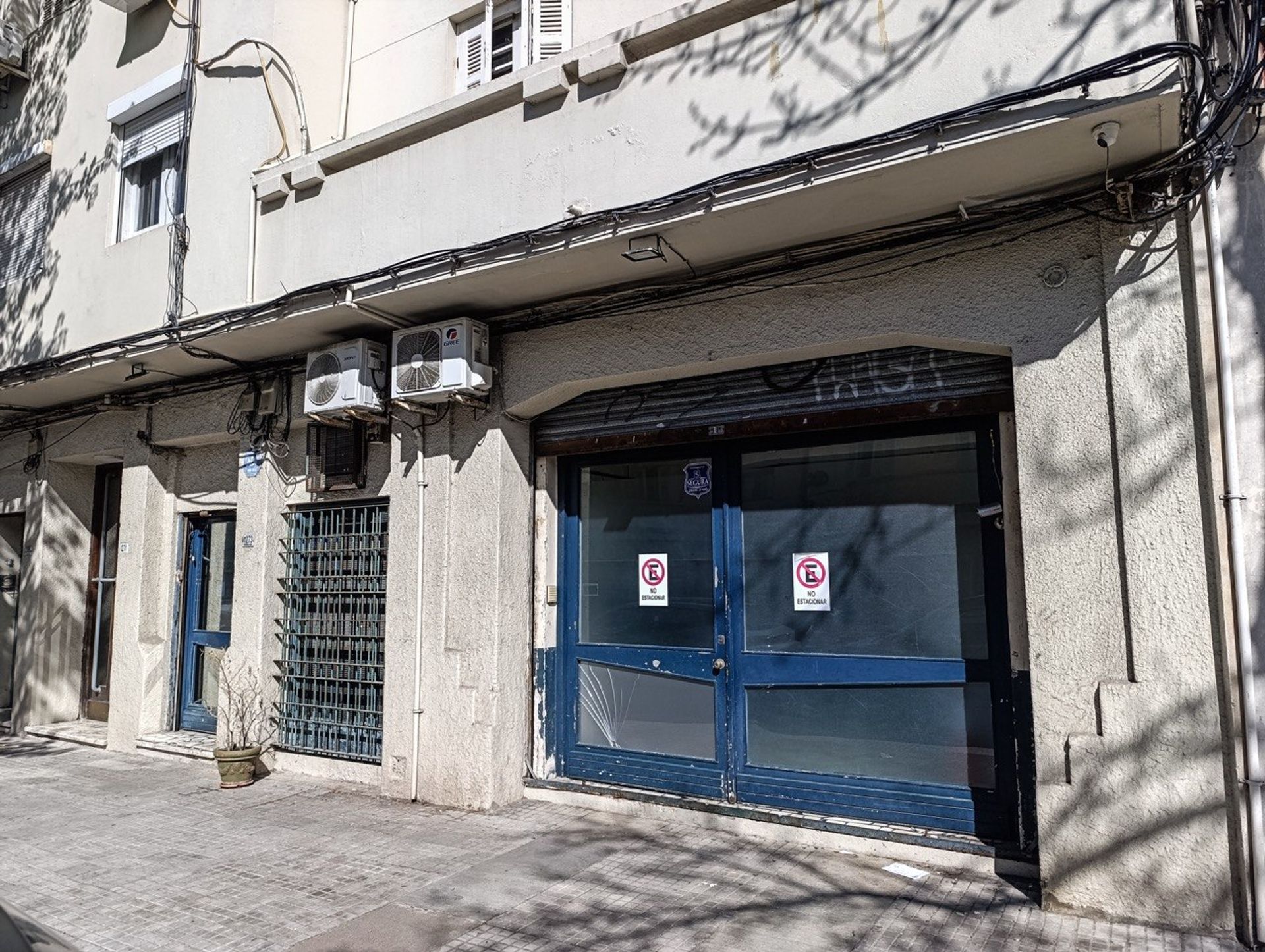 ALQUILER LOCAL/SALON OFICINAS Y GGE, CORDON
