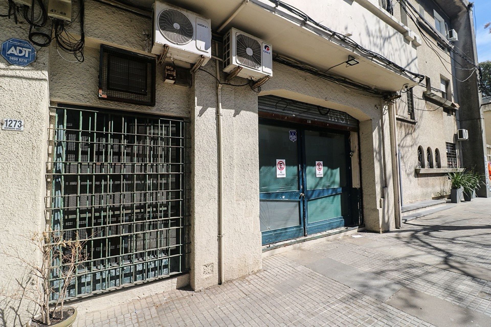 ALQUILER LOCAL/OFICINAS Y GRAN DEPÓSITO, CORDÓN · Foto 2