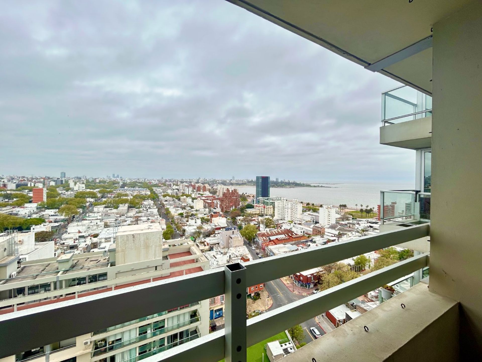 Alquiler Apartamento 1 dormitorio, balcón Palermo · Foto 10