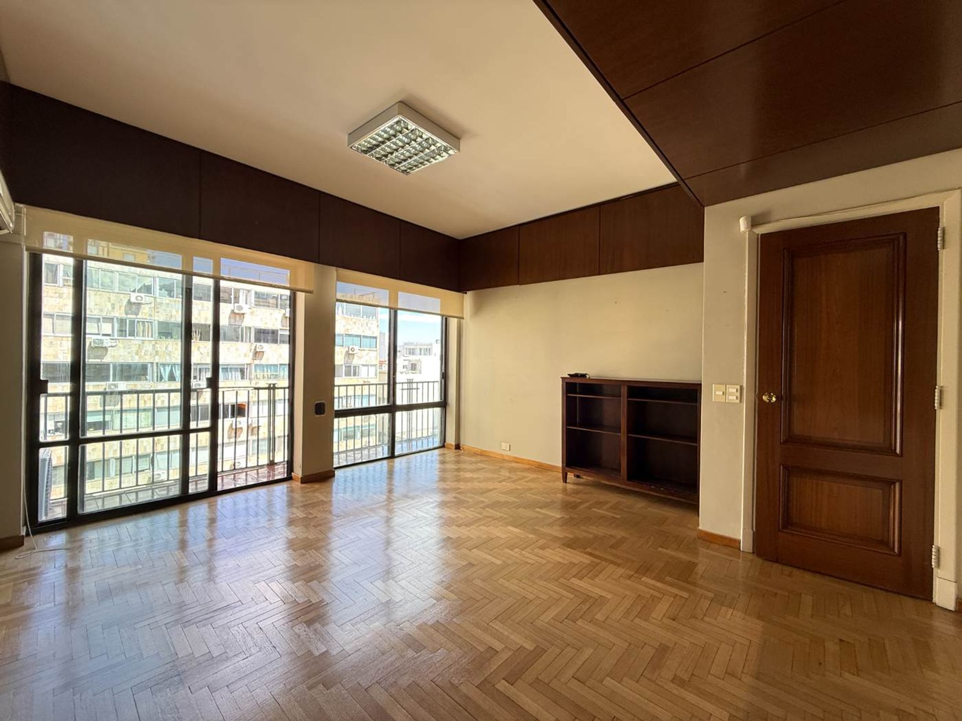 Alquiler Oficina / Consultorios Ciudad Vieja · Foto 6