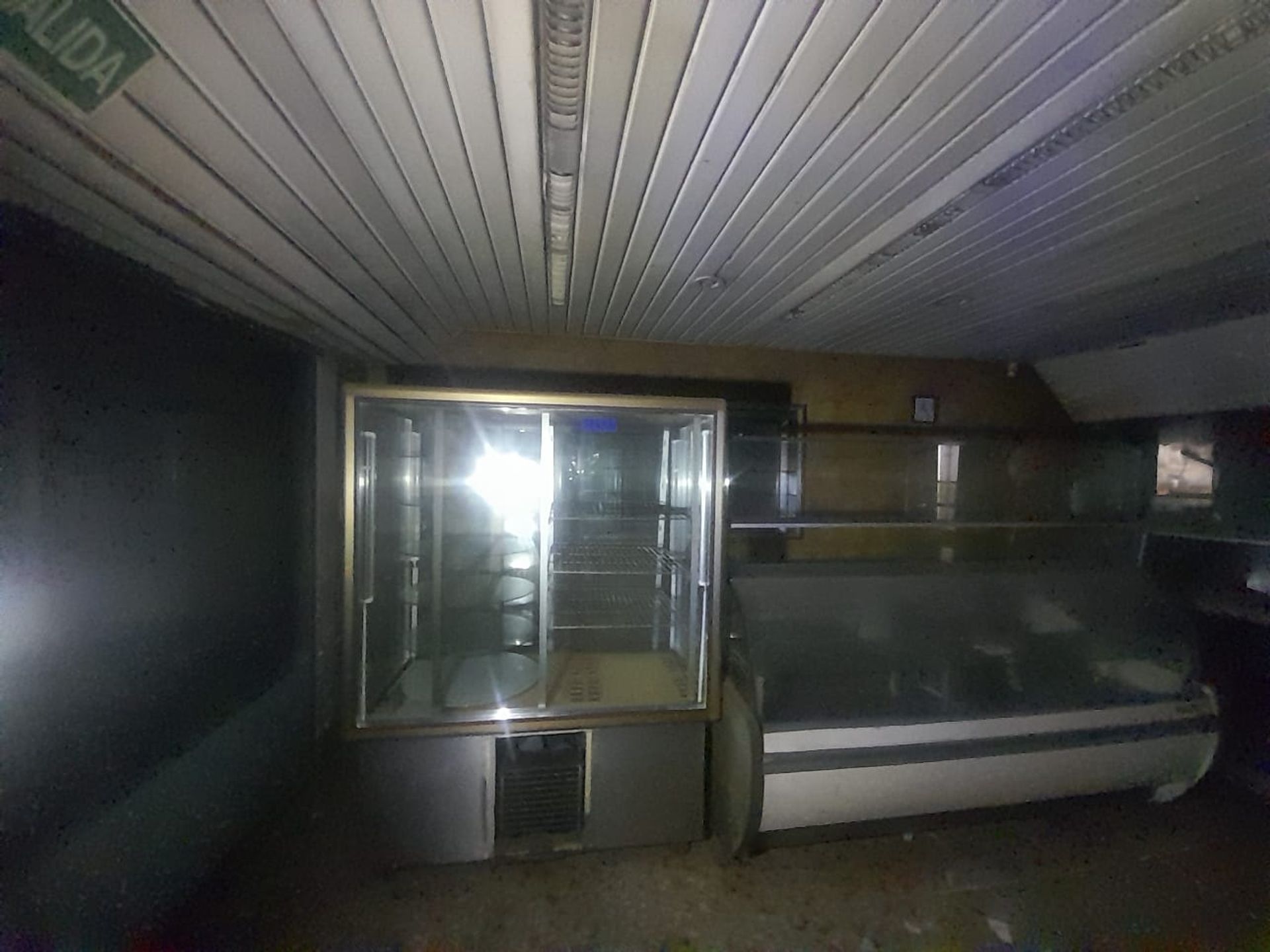 Local Comercial en Alquiler – Pérez Castellanos · Foto 4