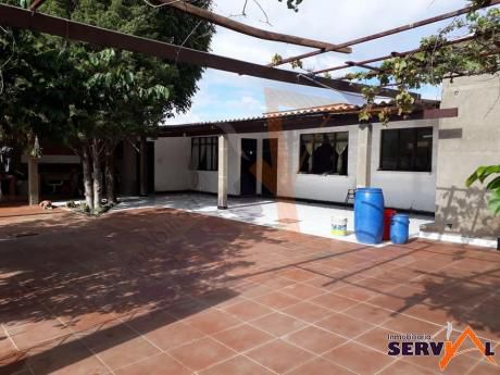 Vendo Amplia Casa Sobre 487 M2 De Superficie, Inmediaciones Km 6 Sacaba, Al Norte