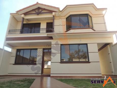Linda Casa En Venta A Estrenar En Inmediaciones Udabol