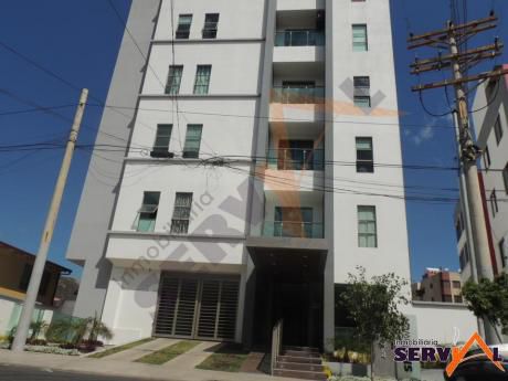 Departamento En Venta Inmediaciones Plazuela Tarija Sector Col. Pedro Poveda
