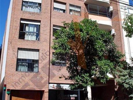 Departamento En Anticretico Inmediaciones Del Parque Mariscal Santa Cruz