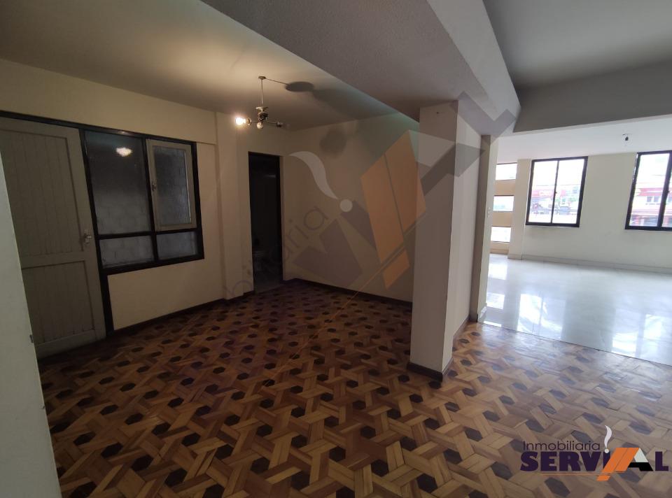 Departamento en alquiler bajo precio de mercado en Cala Cala