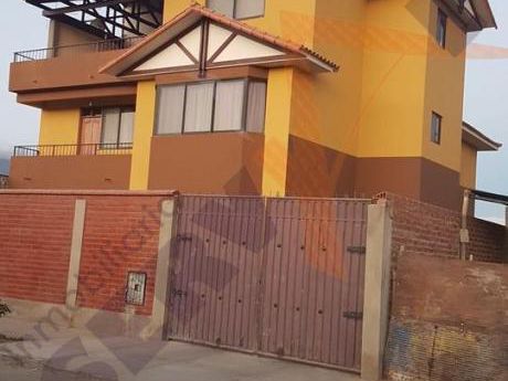 Casa De 3 Plantas En Venta Zona Imba Inmediaciones Av. Capitan Victor Ustariz Km 4