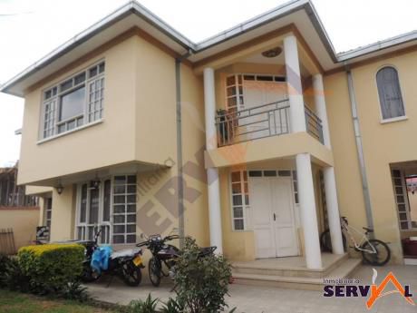 Vendo Casa Sobre Avenida Zona Final América Oeste Inmediaciones Av. Chiquicollo