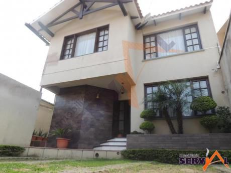 Hermosa Casa De Dos Plantas En Venta Inmediaciones Final Villalobos