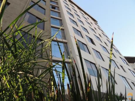 Departamento En Venta Inmediaciones Puente Recoleta