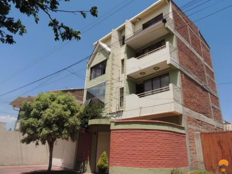 Edificio 4 Plantas En Venta, A 2 Cuadras De La Simon Lopez